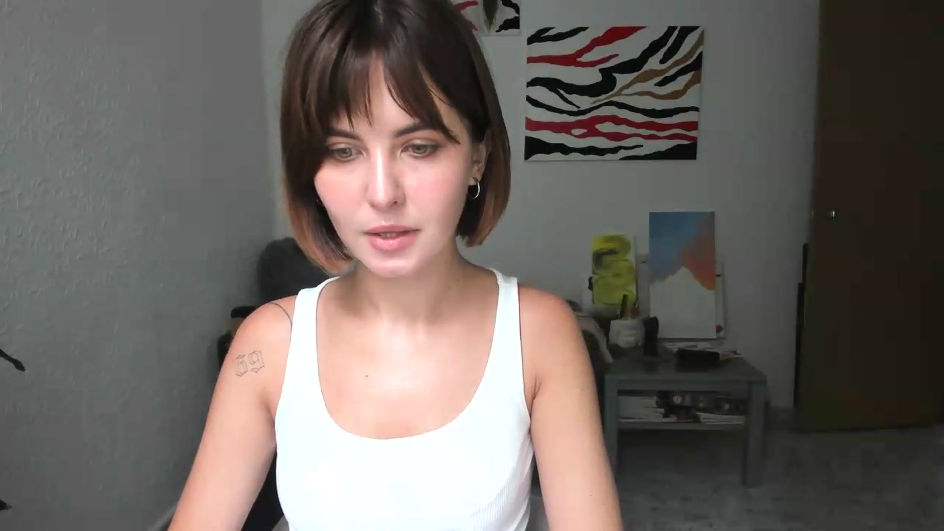 Gallery image thumbnail from AhahaGirl's myfreecams stream on, 08/29/2026, 14:03 image 5 of 20