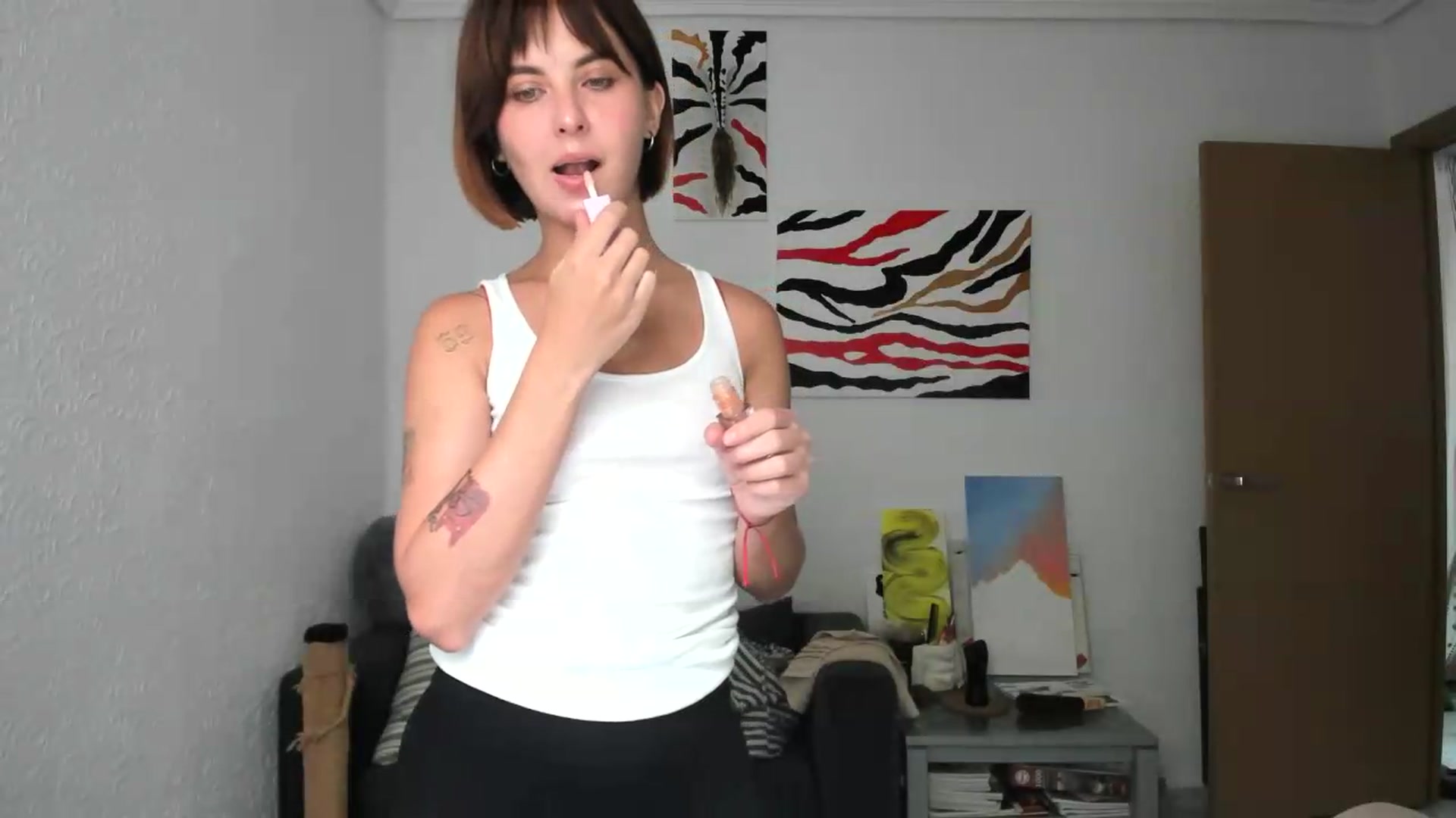Gallery image thumbnail from AhahaGirl's myfreecams stream on, 08/29/2026, 14:03 image 8 of 20
