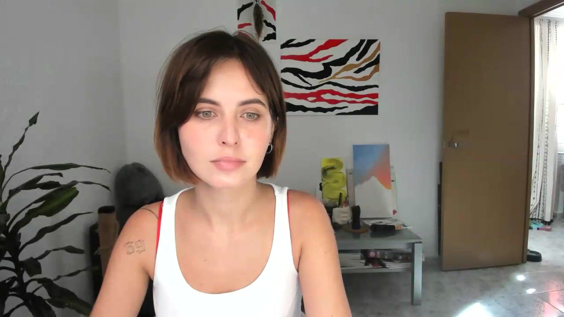 Gallery image thumbnail from AhahaGirl's myfreecams stream on, 08/29/2026, 16:03 image 9 of 20