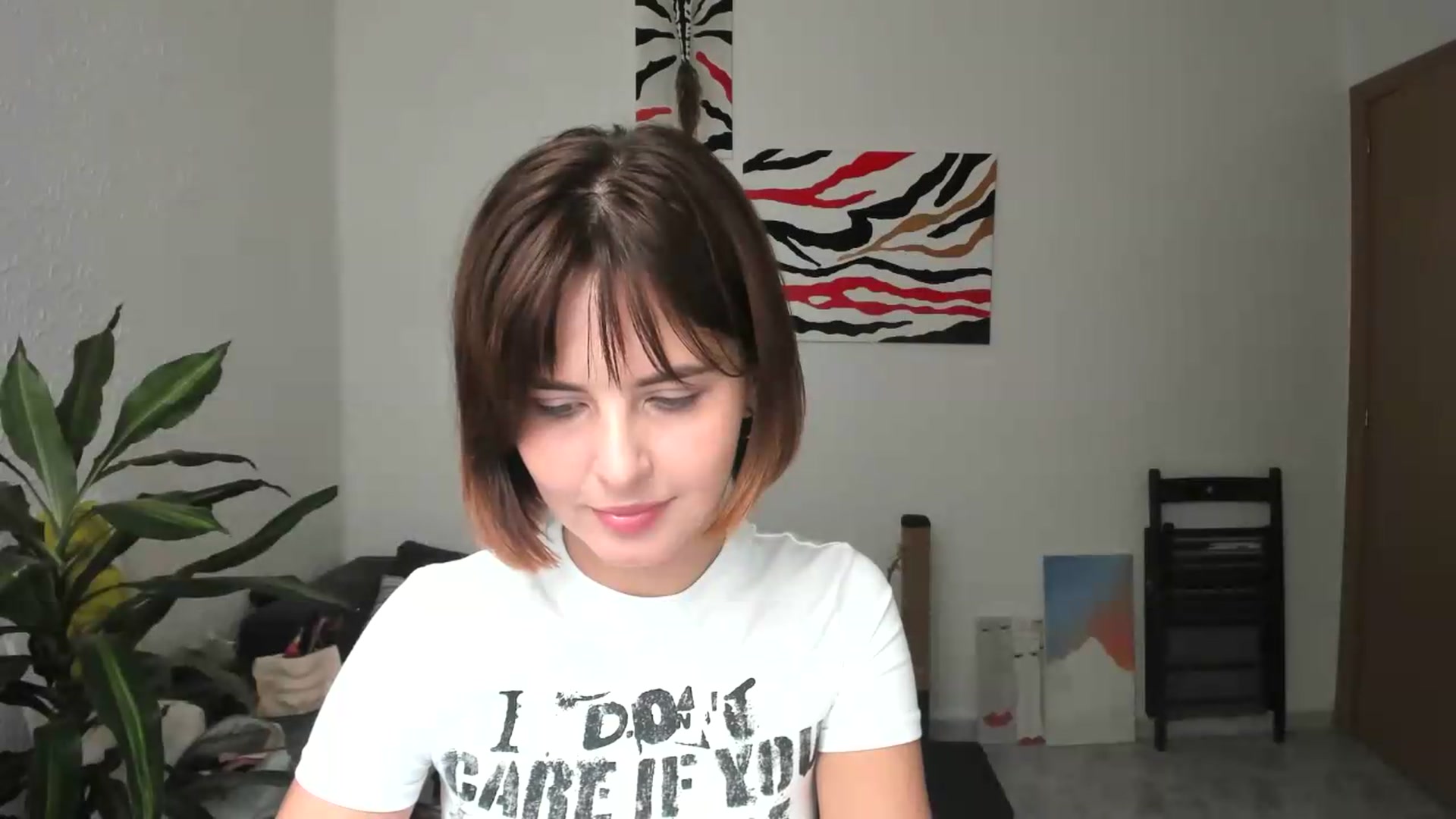 Gallery image thumbnail from AhahaGirl's myfreecams stream on, 09/04/2026, 13:47 image 20 of 20