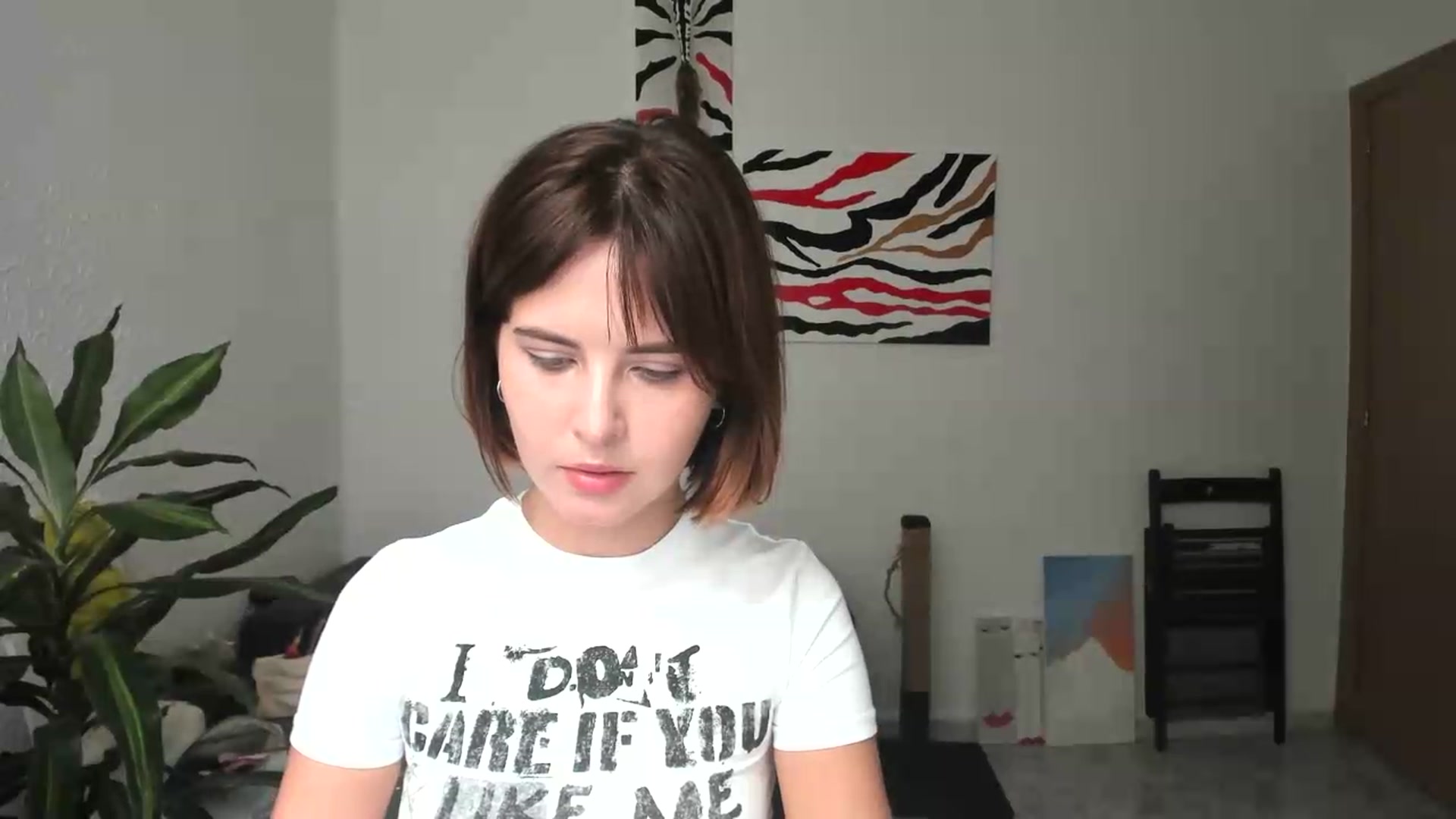 Gallery image thumbnail from AhahaGirl's myfreecams stream on, 09/04/2026, 13:47 image 9 of 20