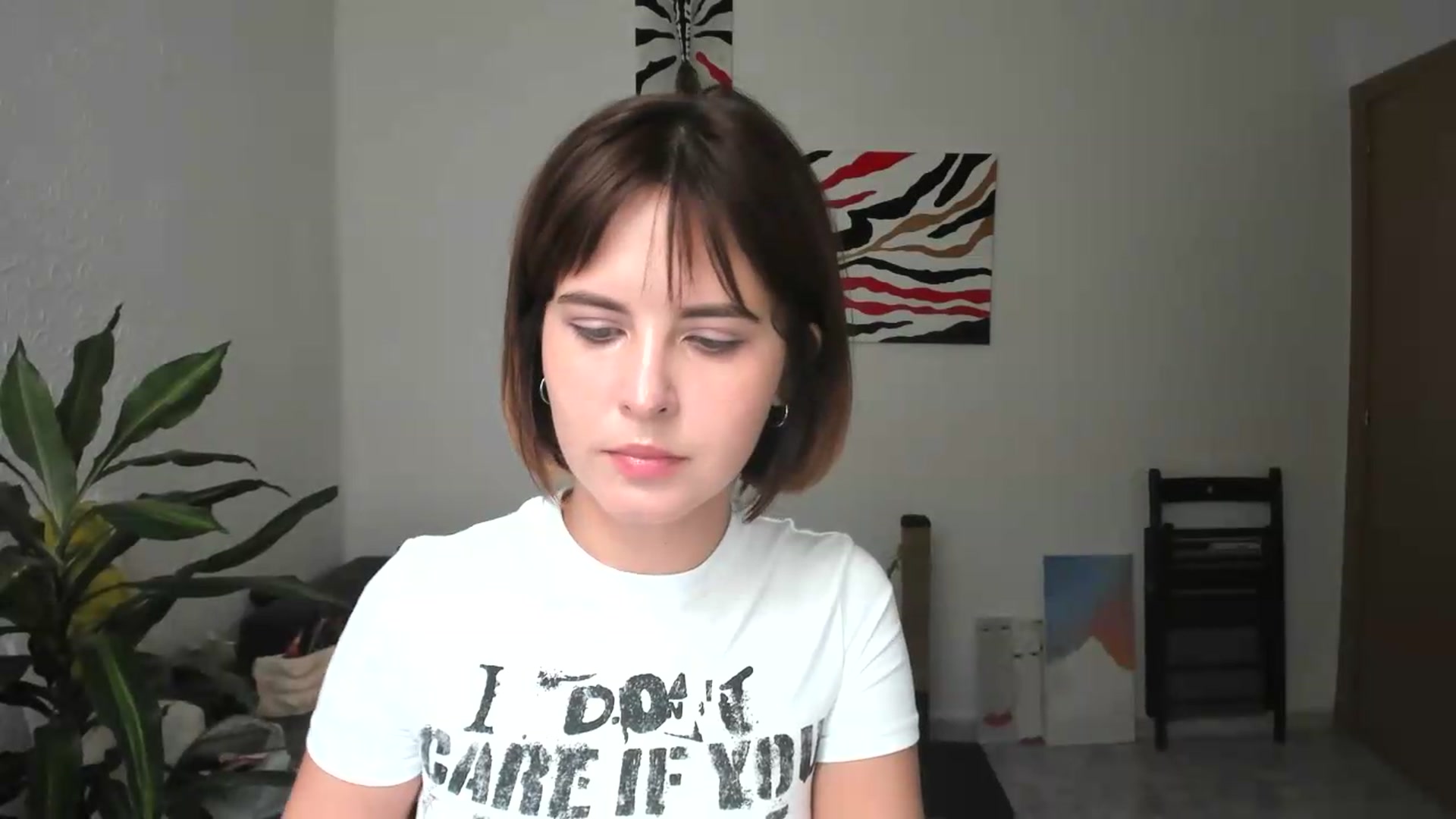Gallery image thumbnail from AhahaGirl's myfreecams stream on, 09/04/2026, 13:47 image 13 of 20