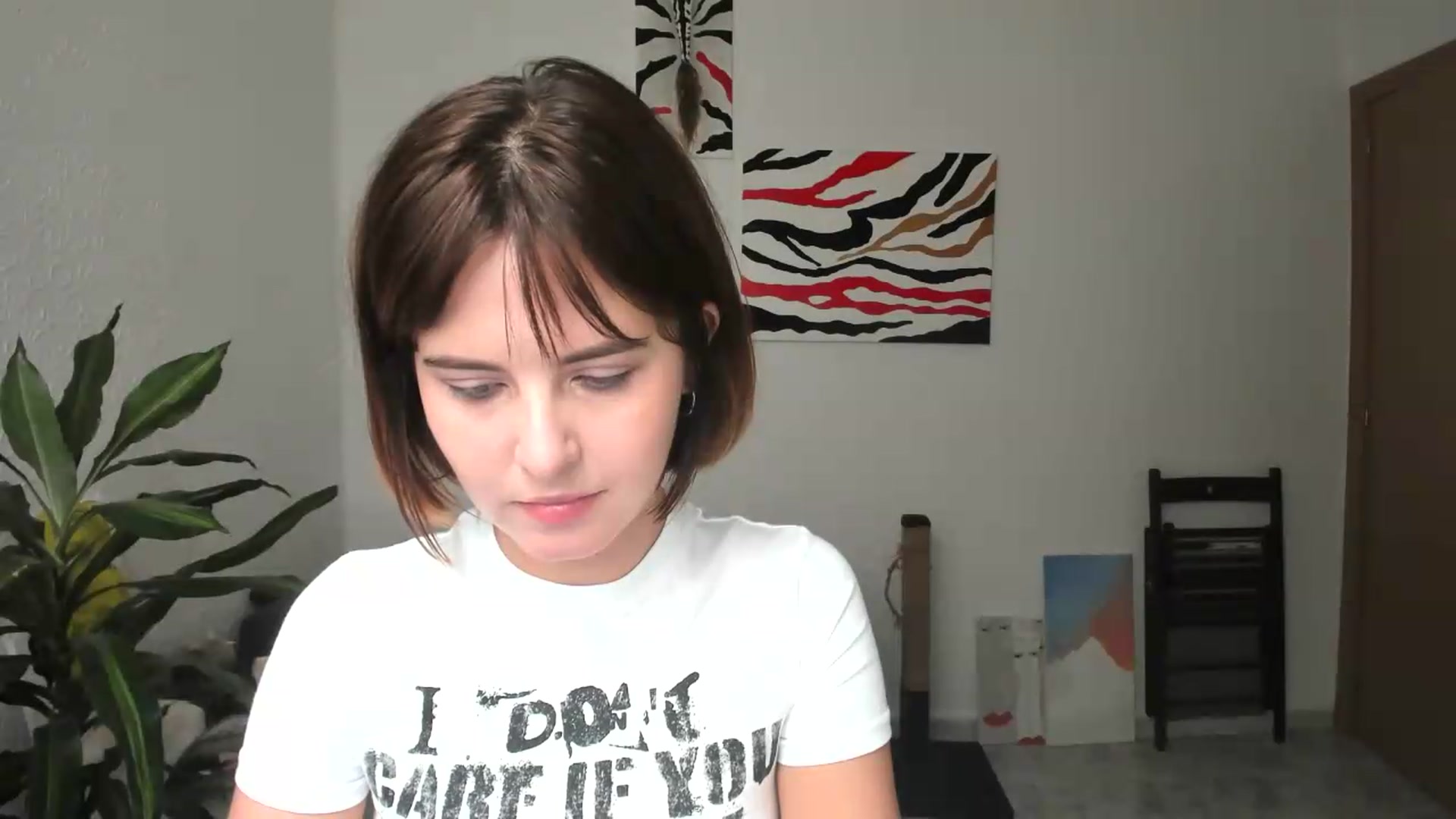 Gallery image thumbnail from AhahaGirl's myfreecams stream on, 09/04/2026, 13:47 image 12 of 20