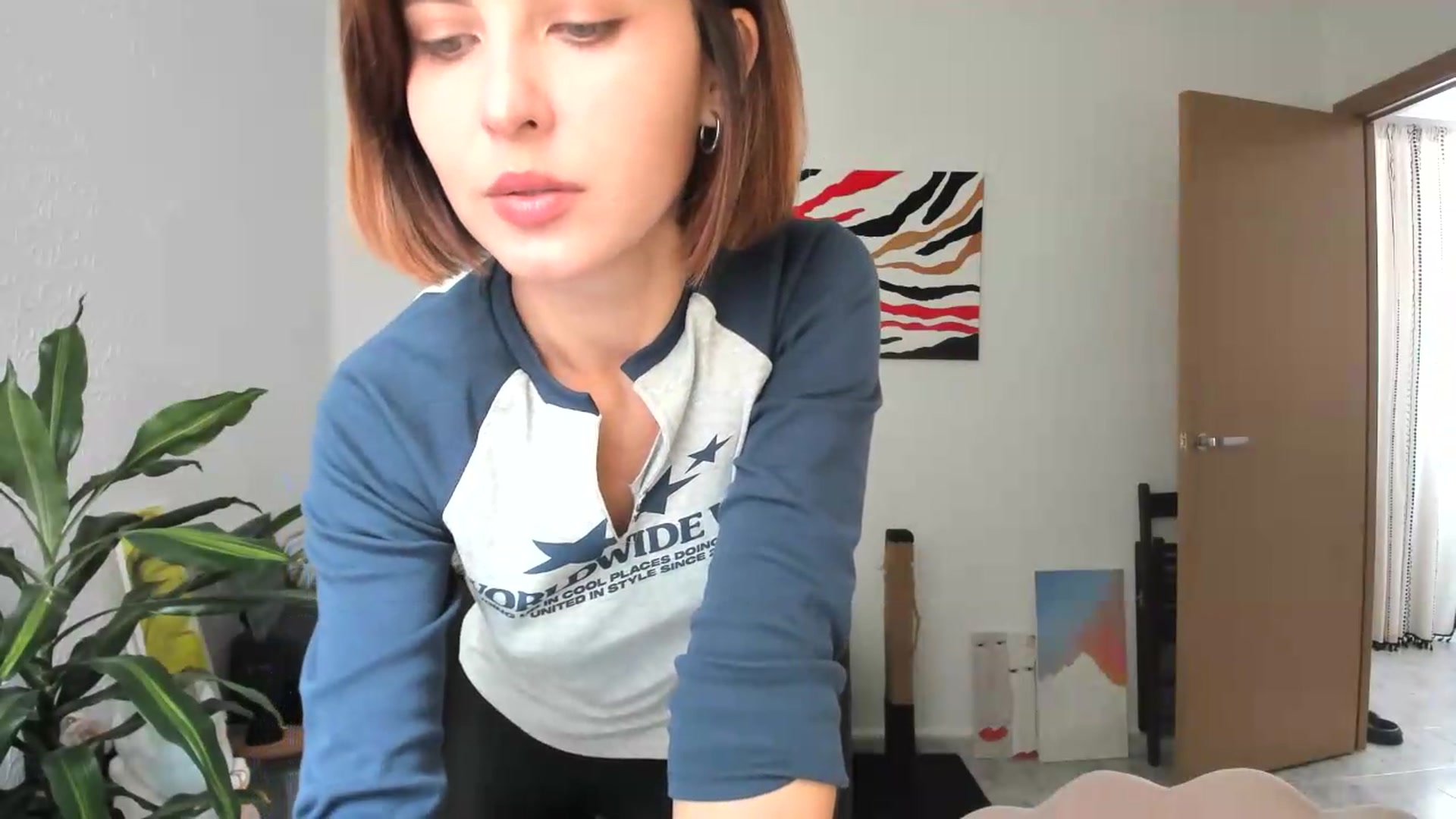 Gallery image thumbnail from AhahaGirl's myfreecams stream on, 09/07/2026, 13:14 image 4 of 20