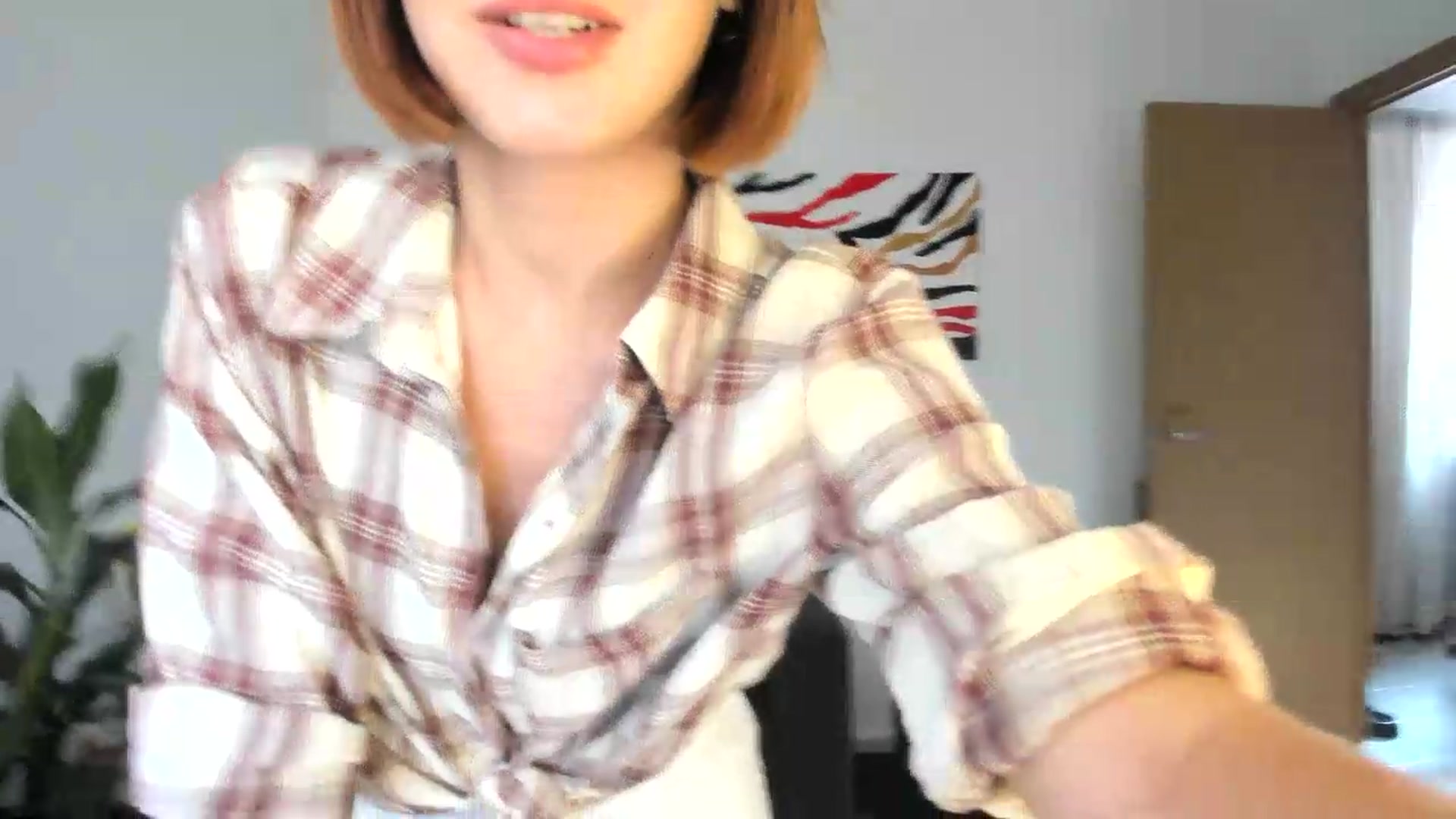 Gallery image thumbnail from AhahaGirl's myfreecams stream on, 09/08/2026, 16:00 image 4 of 20