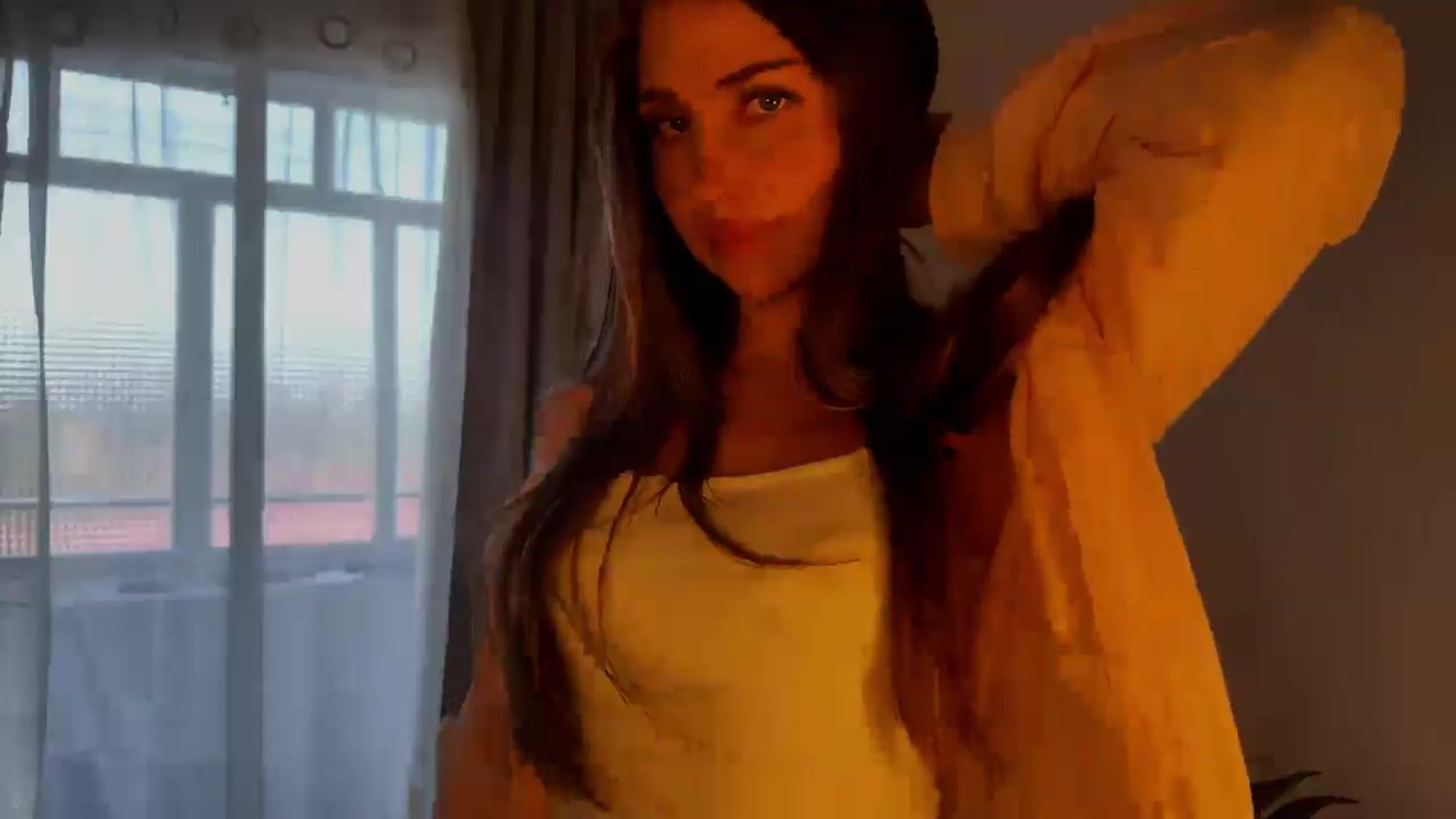 Gallery image thumbnail from AidraFoxy's myfreecams stream on, 07/30/2026, 13:33 image 15 of 20