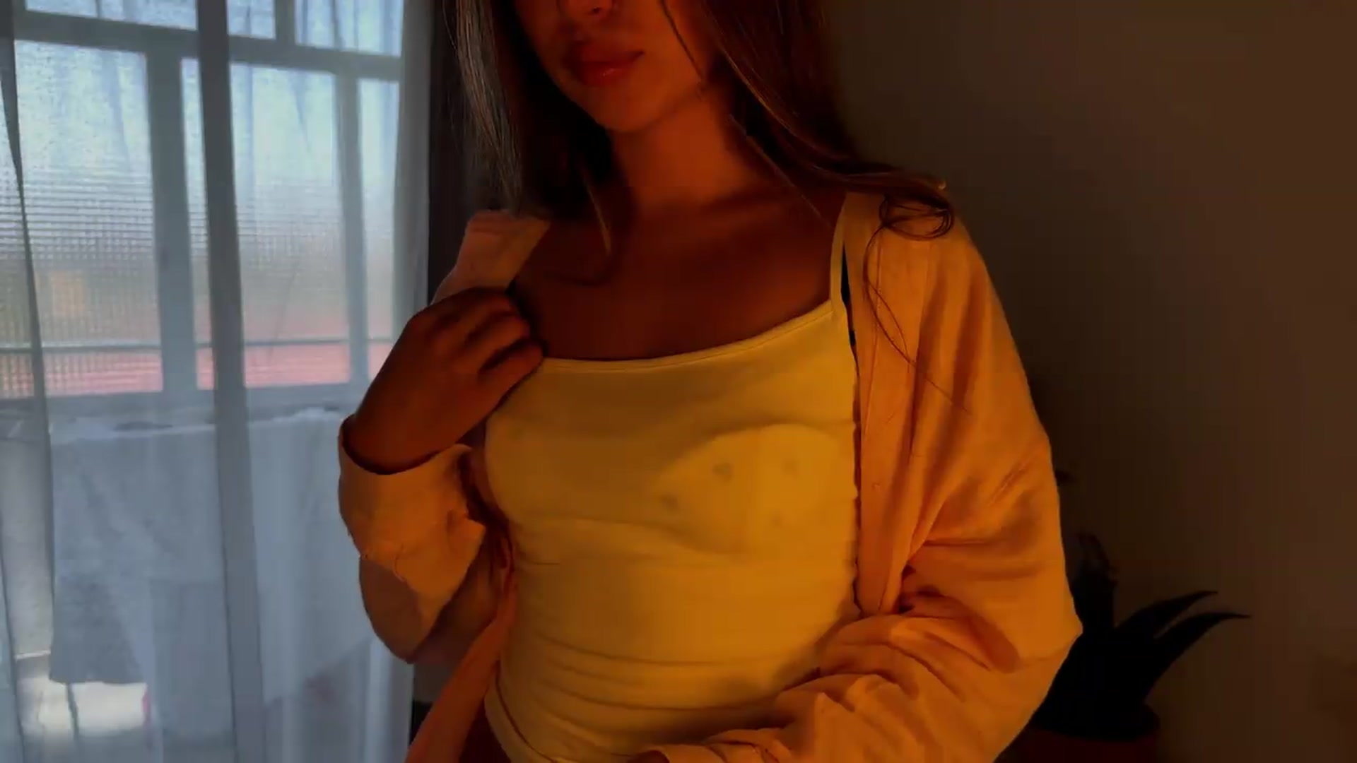 Gallery image thumbnail from AidraFoxy's myfreecams stream on, 07/30/2026, 13:33 image 13 of 20