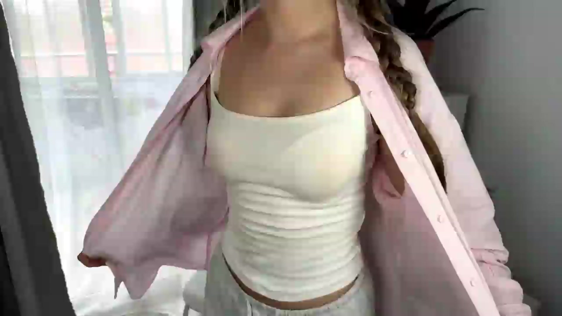 Gallery image thumbnail from AidraFoxy's myfreecams stream on, 08/16/2026, 14:42 image 1 of 20