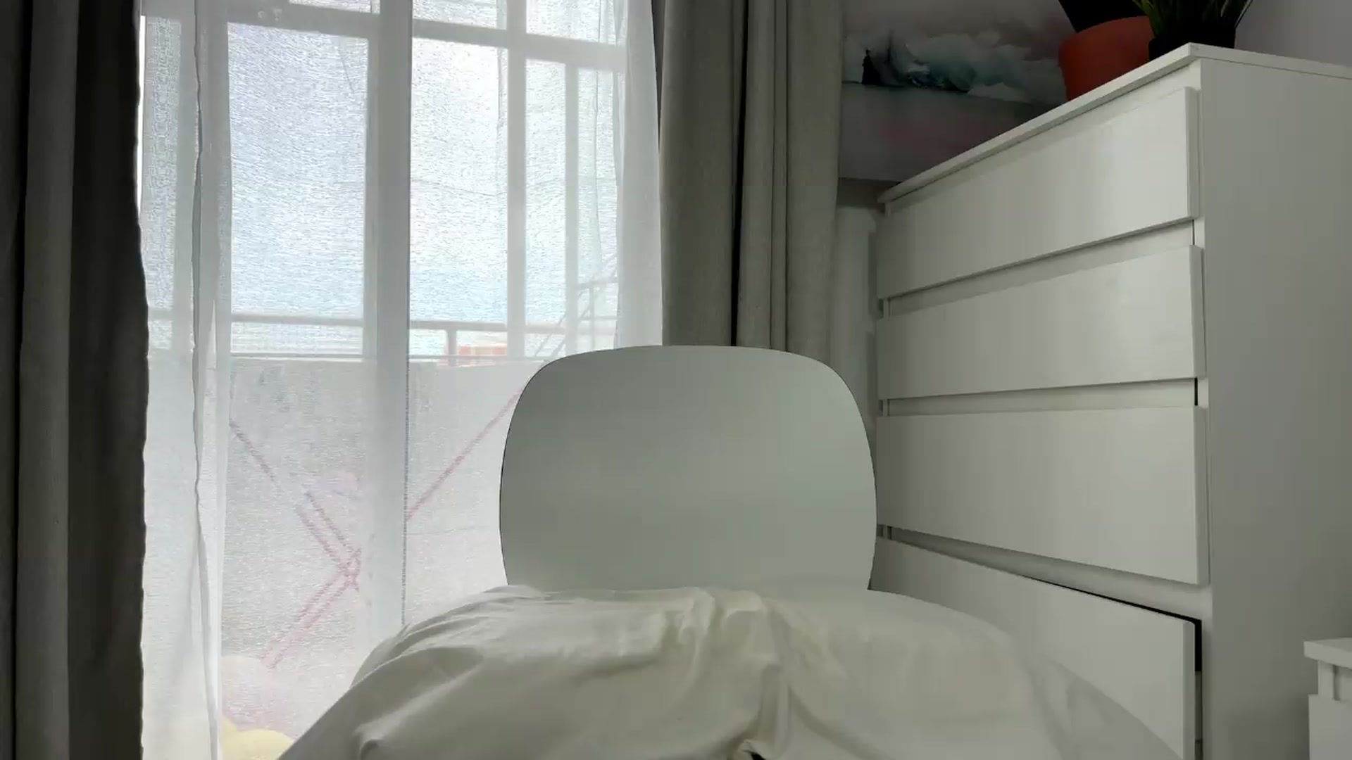 Gallery image thumbnail from AidraFoxy's myfreecams stream on, 08/28/2026, 13:19 image 1 of 20
