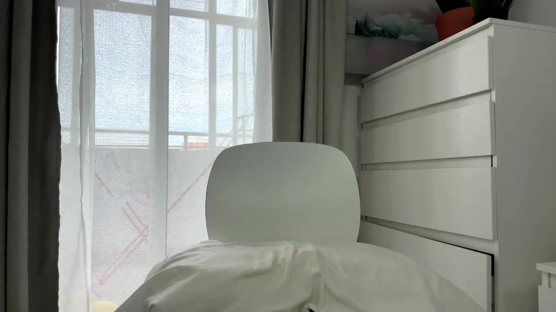 Gallery image thumbnail from AidraFoxy's myfreecams stream on, 08/28/2026, 13:19 image 2 of 20