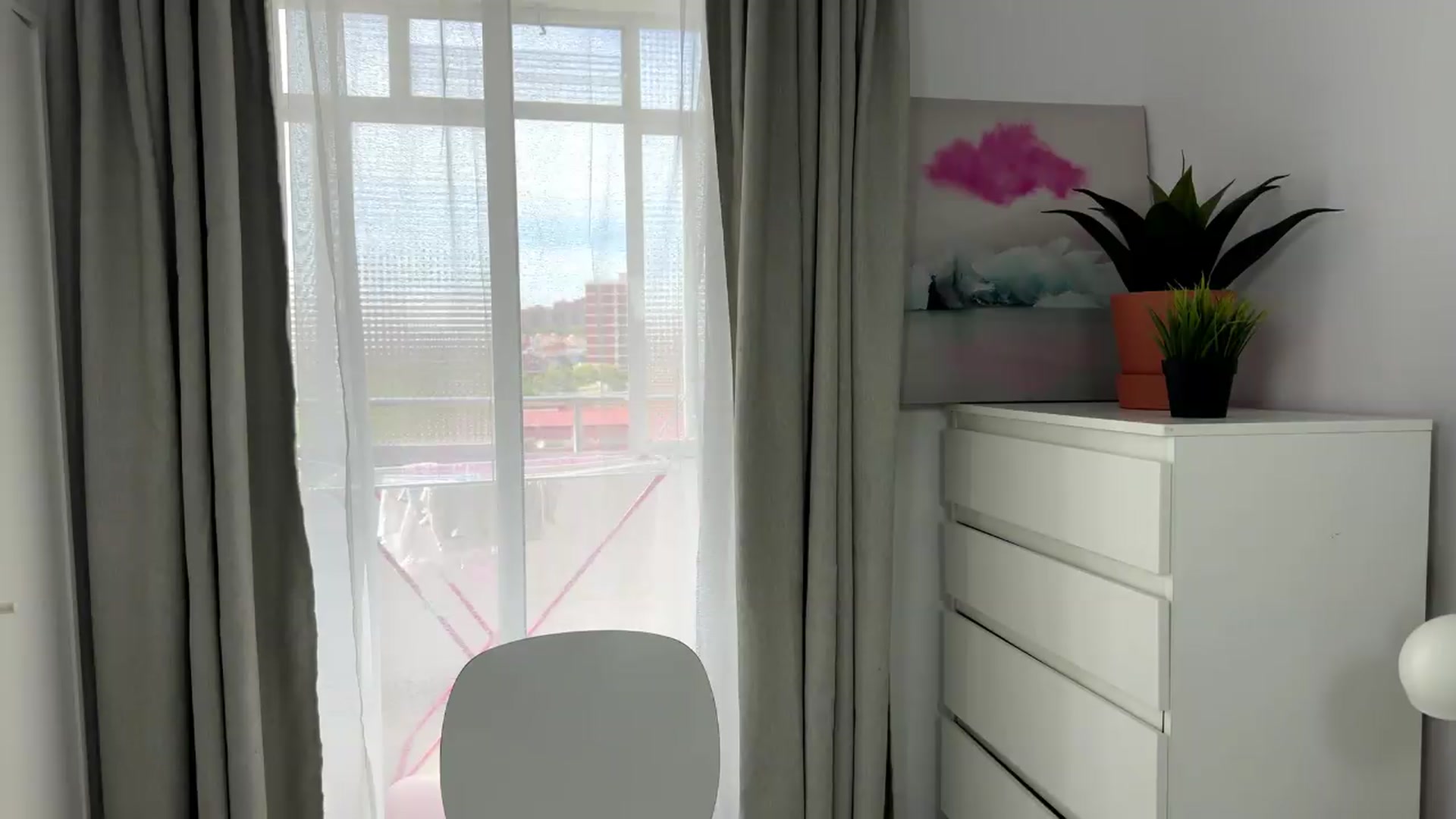 Gallery image thumbnail from AidraFoxy's myfreecams stream on, 08/28/2026, 14:37 image 11 of 20