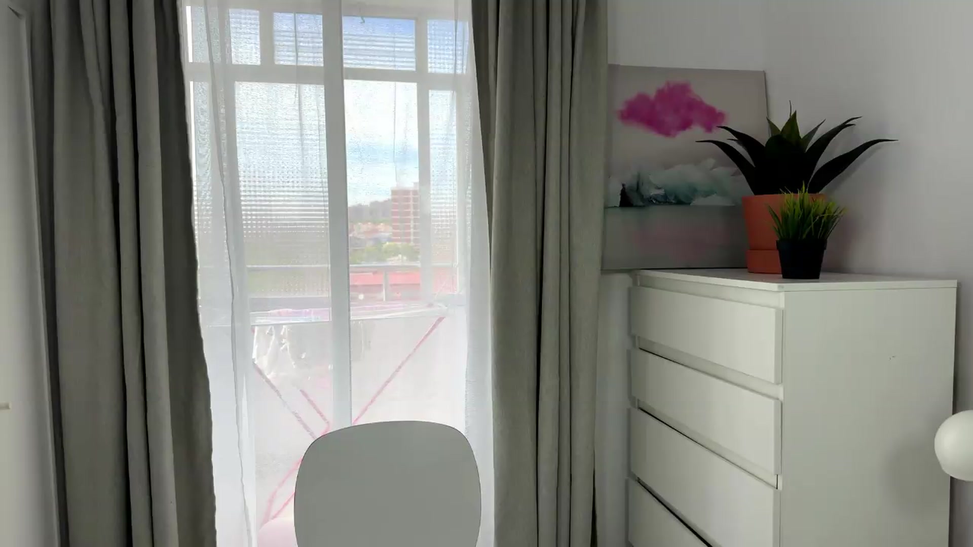 Gallery image thumbnail from AidraFoxy's myfreecams stream on, 08/28/2026, 14:37 image 8 of 20
