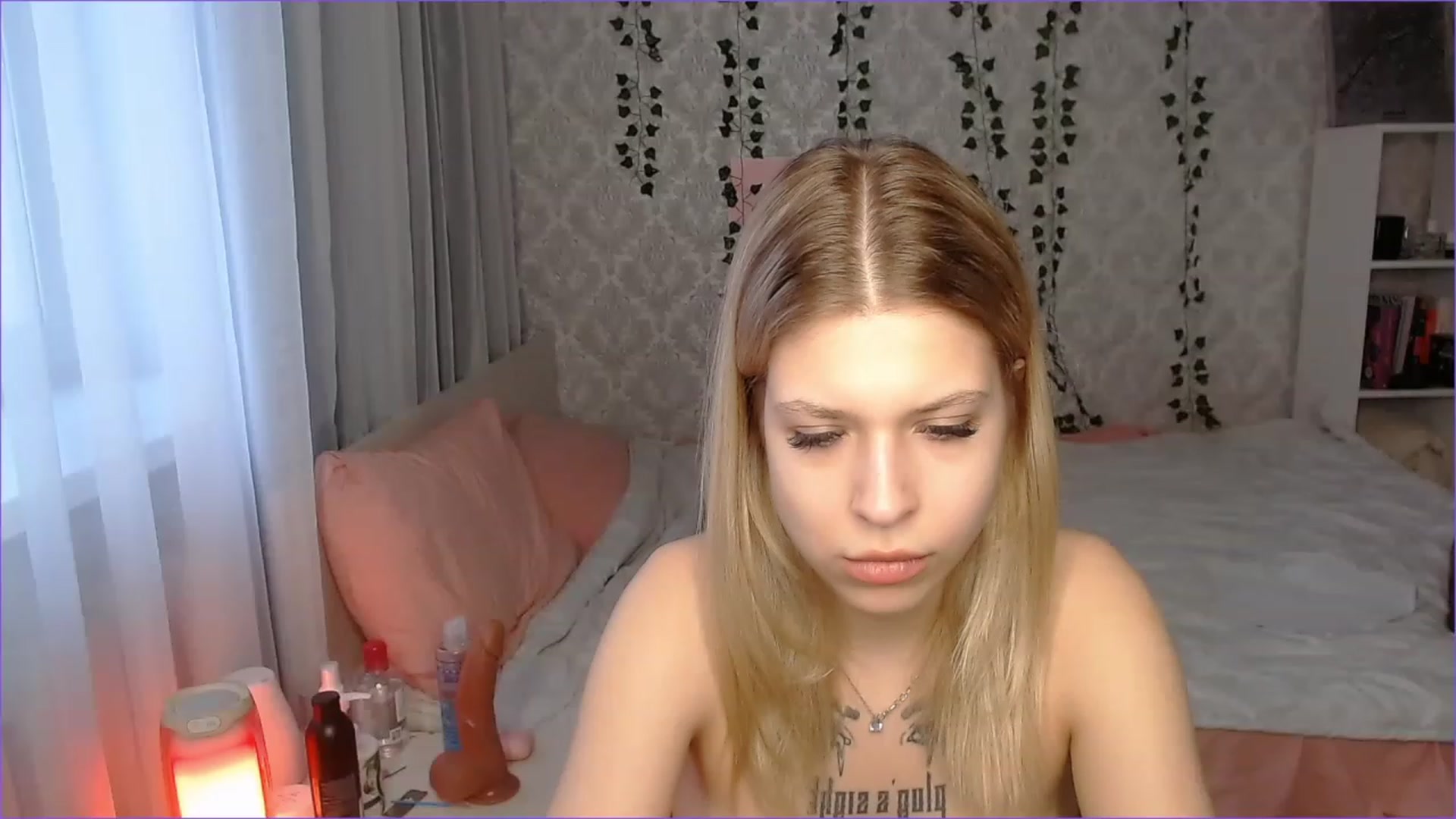 Gallery image thumbnail from Aidra__Foxxx's myfreecams stream on, 11/16/2022, 11:24 image 12 of 20