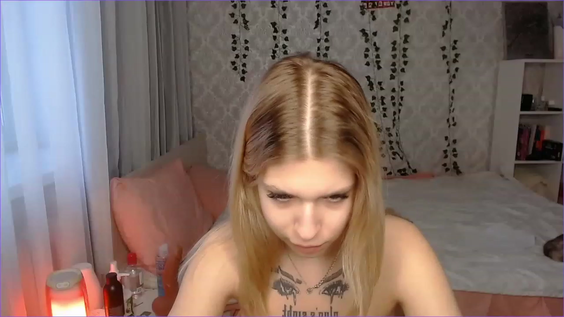 Gallery image thumbnail from Aidra__Foxxx's myfreecams stream on, 11/16/2022, 11:24 image 18 of 20