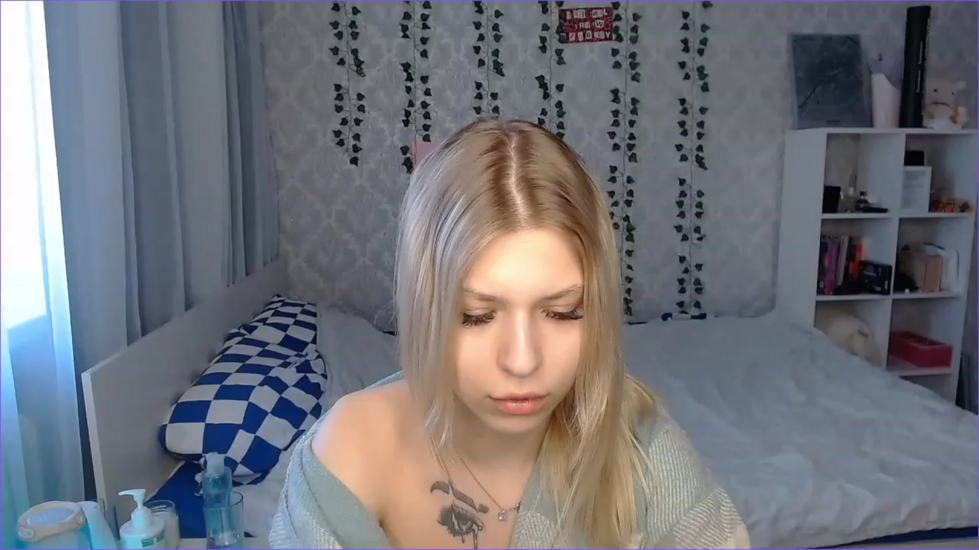 Gallery image thumbnail from Aidra__Foxxx's myfreecams stream on, 11/18/2022, 11:56 image 6 of 20