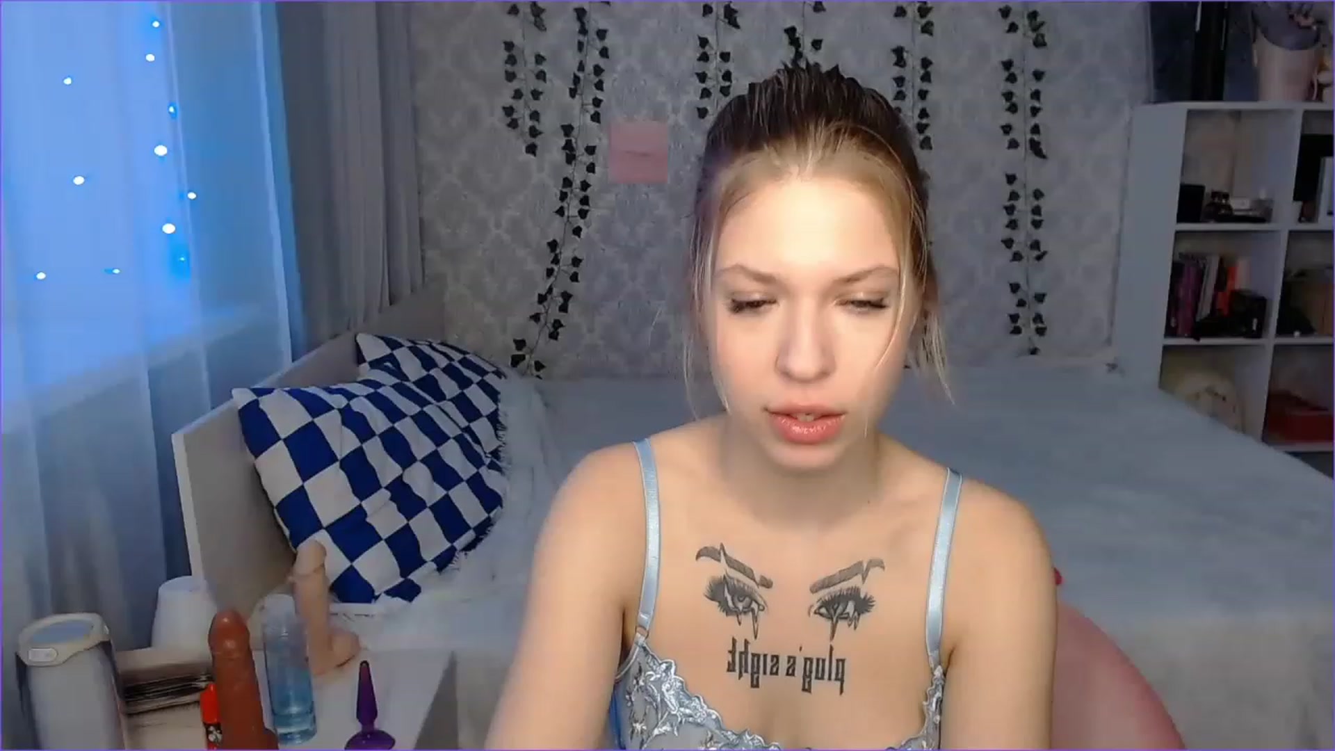 Gallery image thumbnail from Aidra__Foxxx's myfreecams stream on, 11/24/2022, 06:35 image 8 of 20
