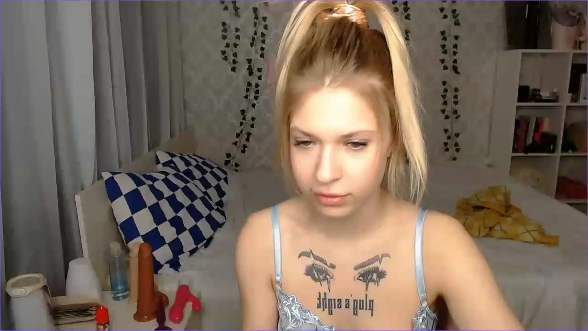 Gallery image thumbnail from Aidra__Foxxx's myfreecams stream on, 11/24/2022, 10:56 image 7 of 20