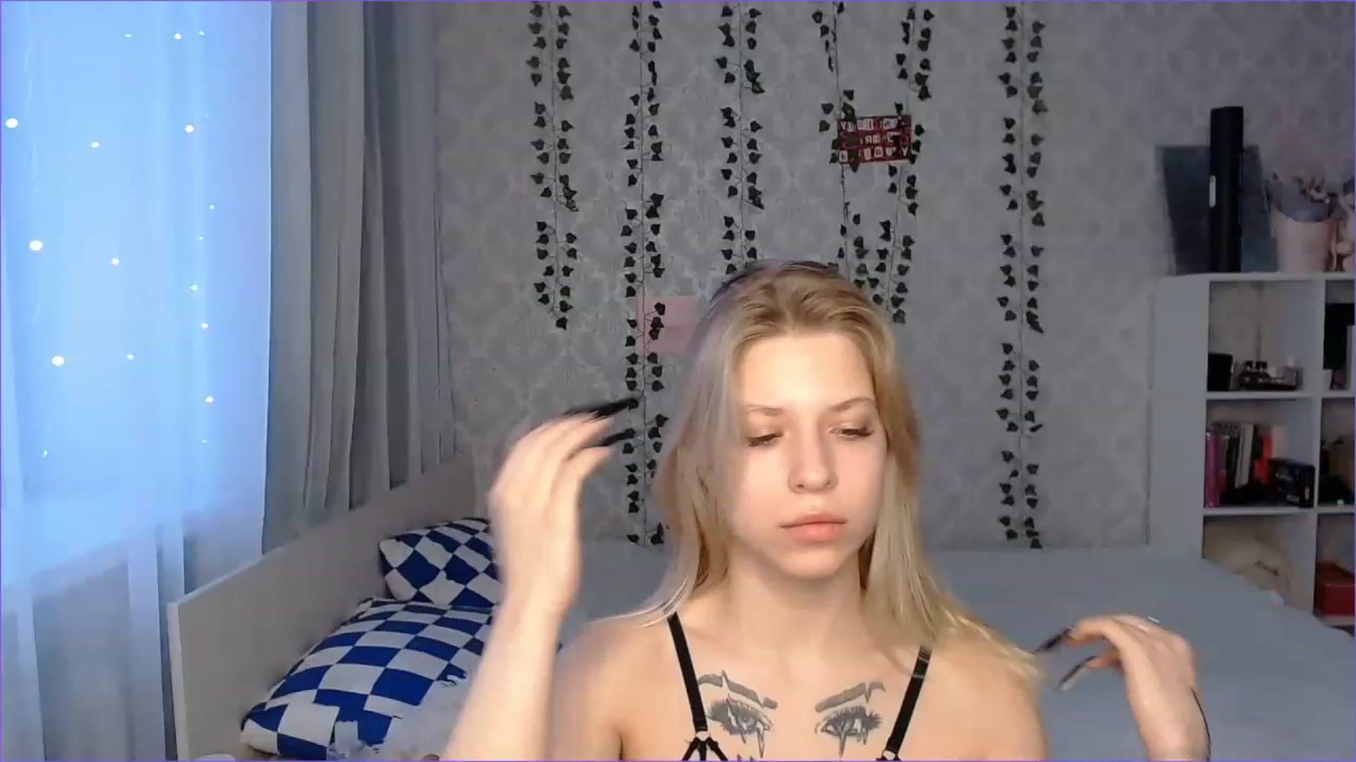 Gallery image thumbnail from Aidra__Foxxx's myfreecams stream on, 11/29/2022, 07:41 image 11 of 20