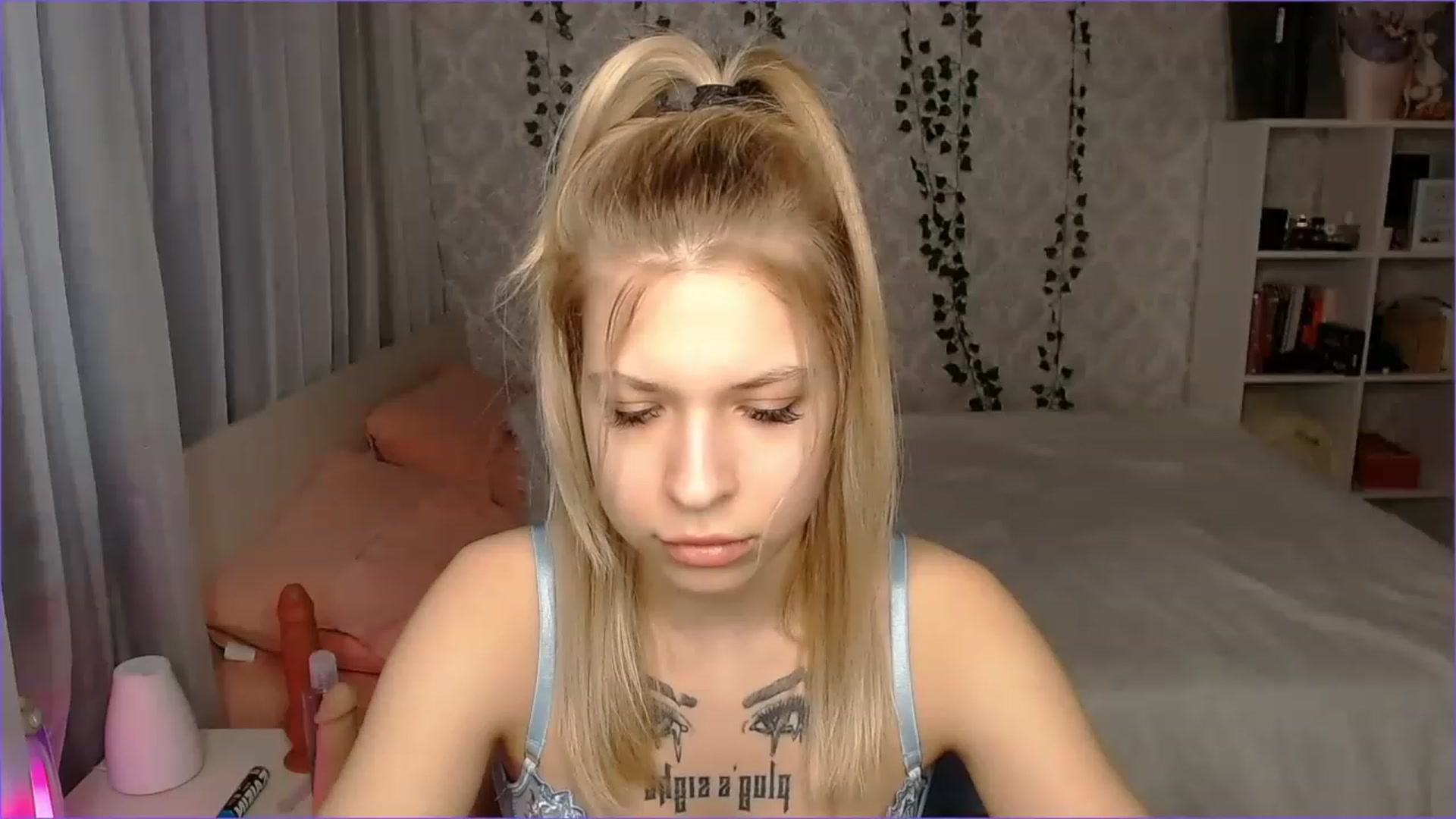 Gallery image thumbnail from Aidra__Foxxx's myfreecams stream on, 12/01/2022, 10:33 image 12 of 20