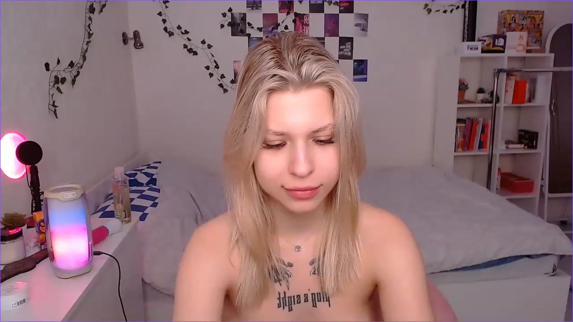 Gallery image thumbnail from Aidra__Foxxx's myfreecams stream on, 01/09/2023, 11:03 image 12 of 20
