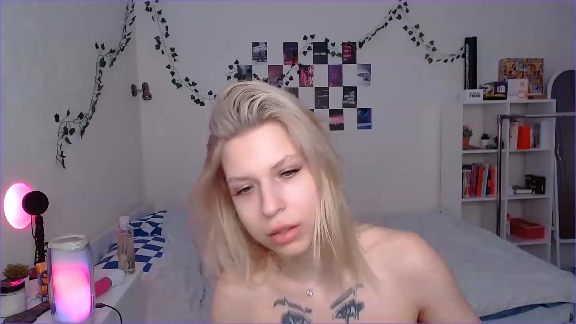Gallery image thumbnail from Aidra__Foxxx's myfreecams stream on, 01/09/2023, 11:03 image 9 of 20