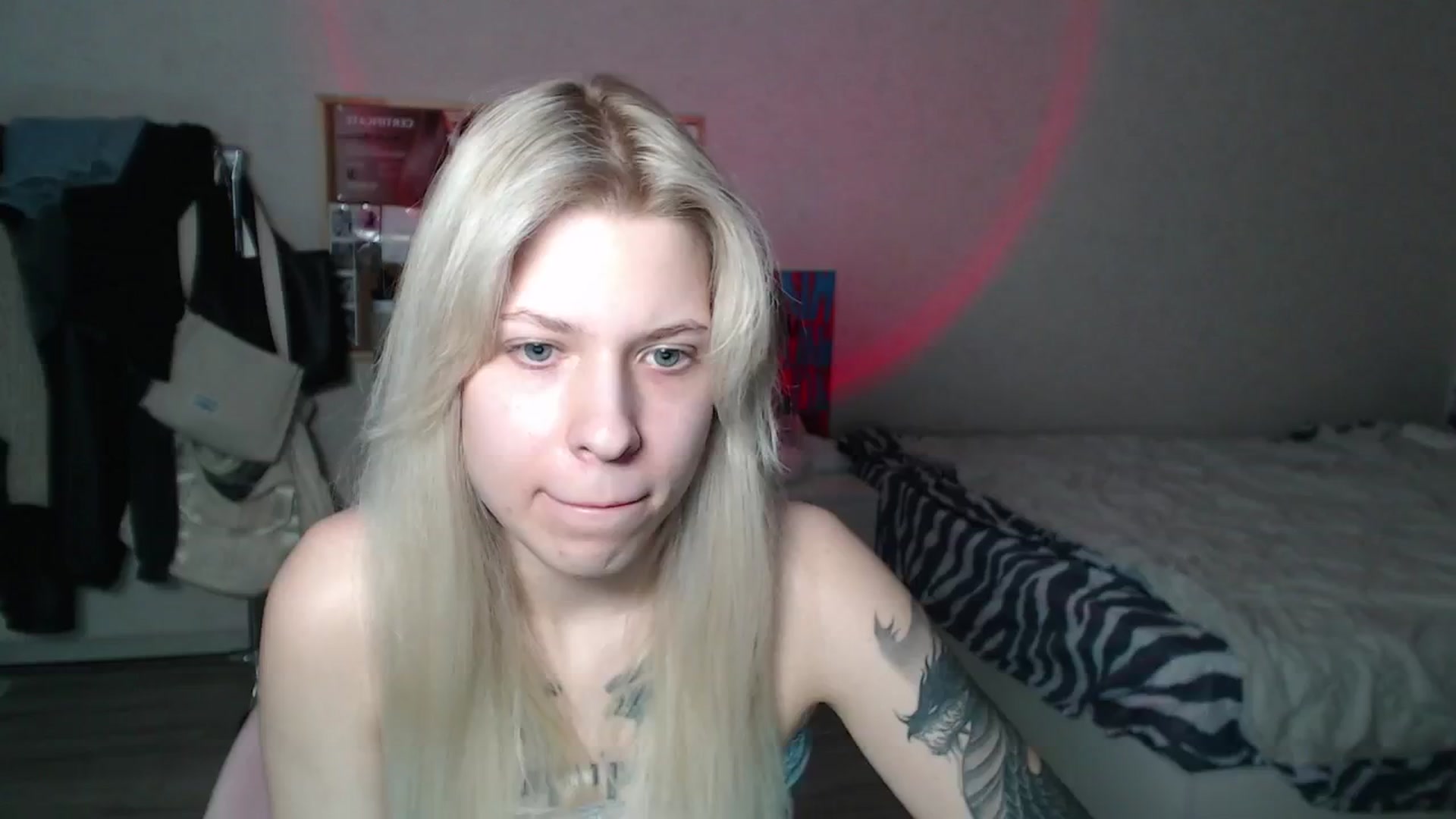 Gallery image thumbnail from Aidra__Foxxx's myfreecams stream on, 05/27/2024, 23:55 image 1 of 20