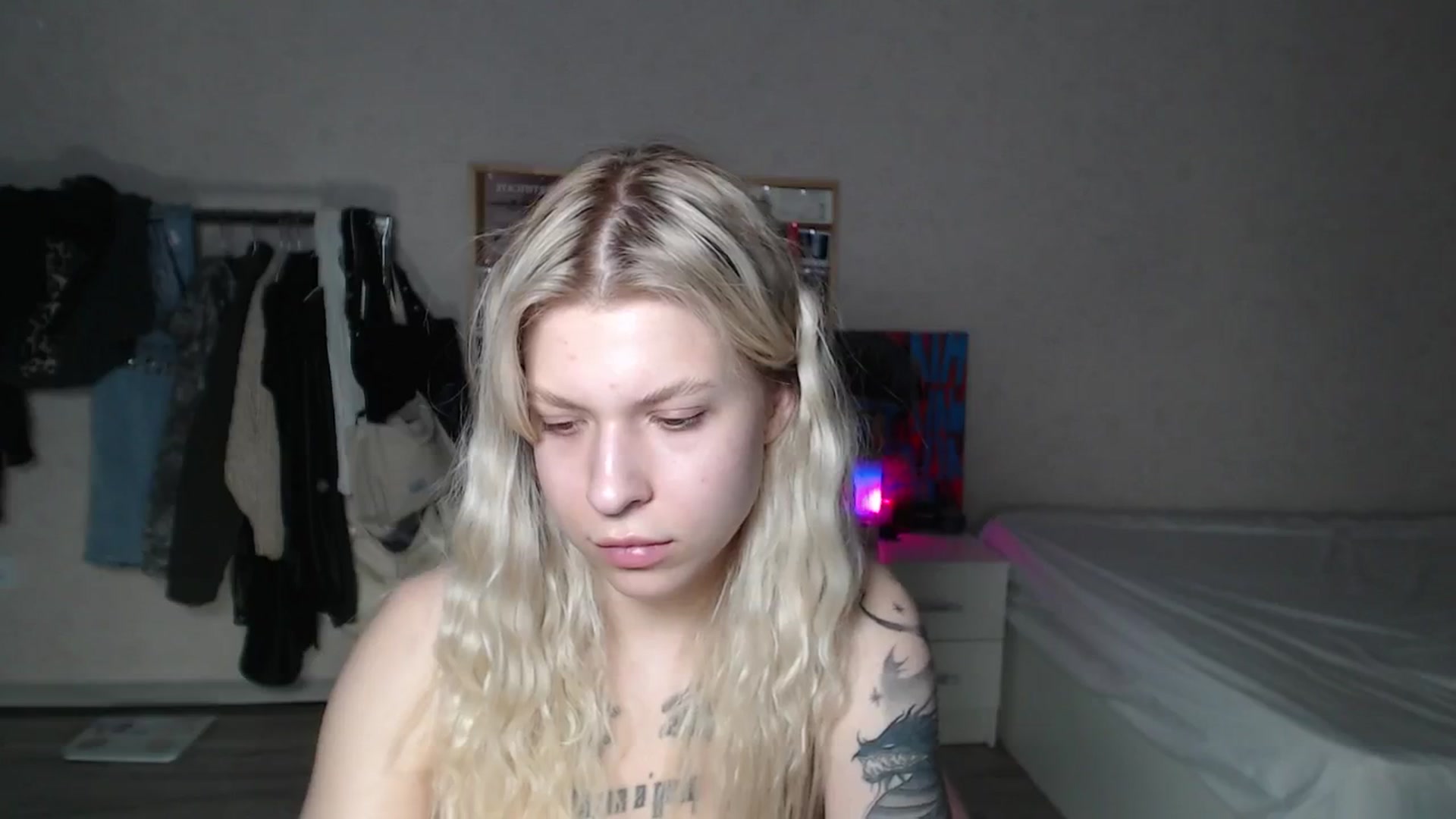 Gallery image thumbnail from Aidra__Foxxx's myfreecams stream on, 06/12/2024, 20:09 image 4 of 20