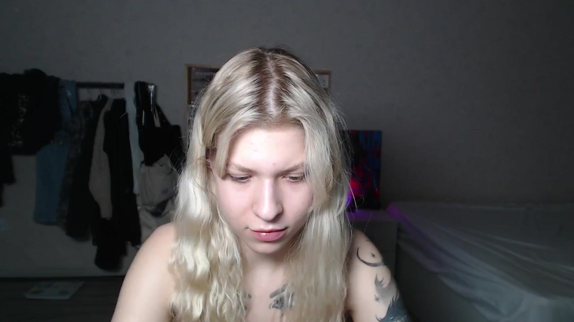 Gallery image thumbnail from Aidra__Foxxx's myfreecams stream on, 06/12/2024, 20:09 image 3 of 20