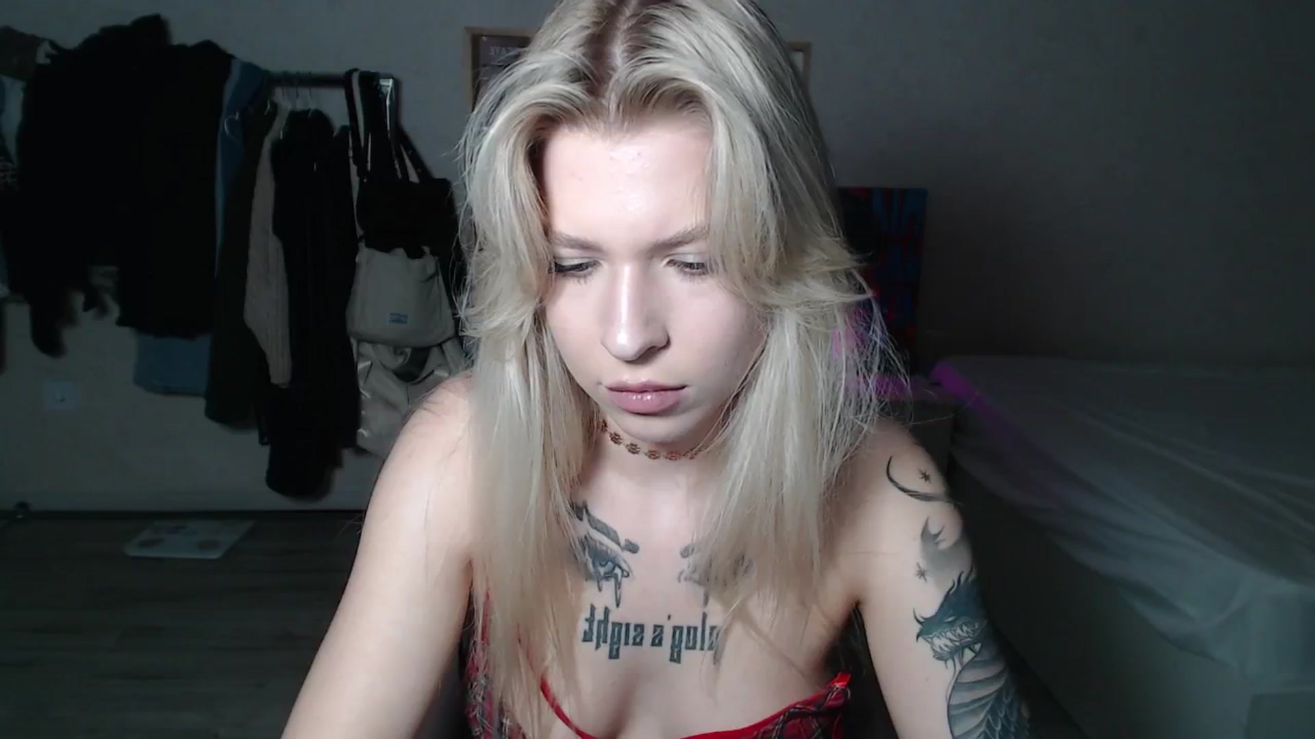 Gallery image thumbnail from Aidra__Foxxx's myfreecams stream on, 06/14/2024, 21:31 image 6 of 20