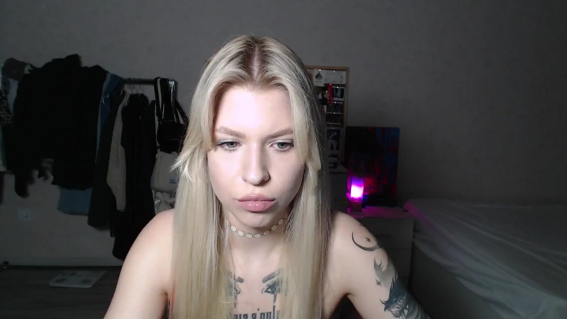 Gallery image thumbnail from Aidra__Foxxx's myfreecams stream on, 06/14/2024, 21:31 image 2 of 20
