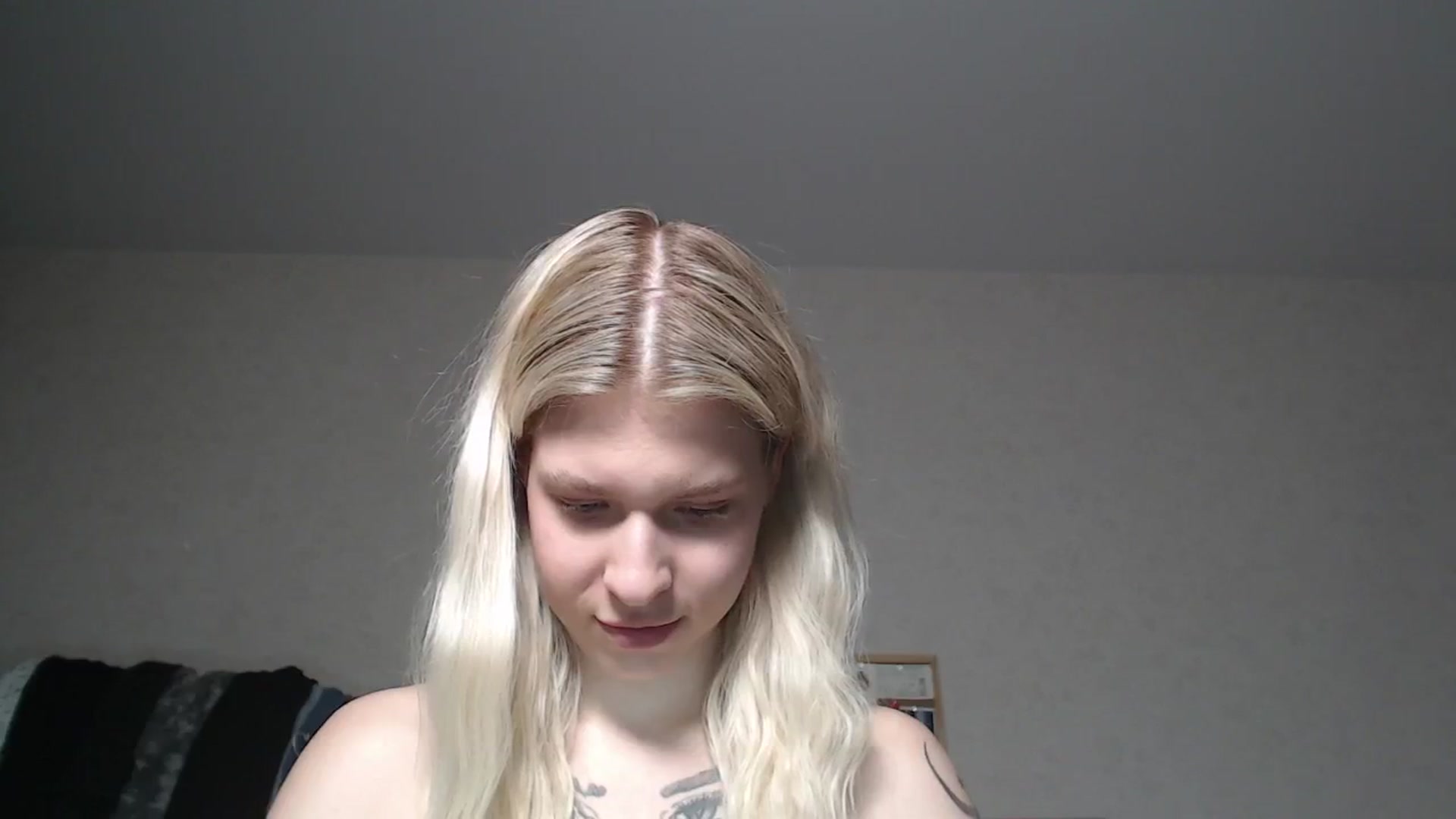 Gallery image thumbnail from Aidra__Foxxx's myfreecams stream on, 06/15/2024, 22:34 image 9 of 20