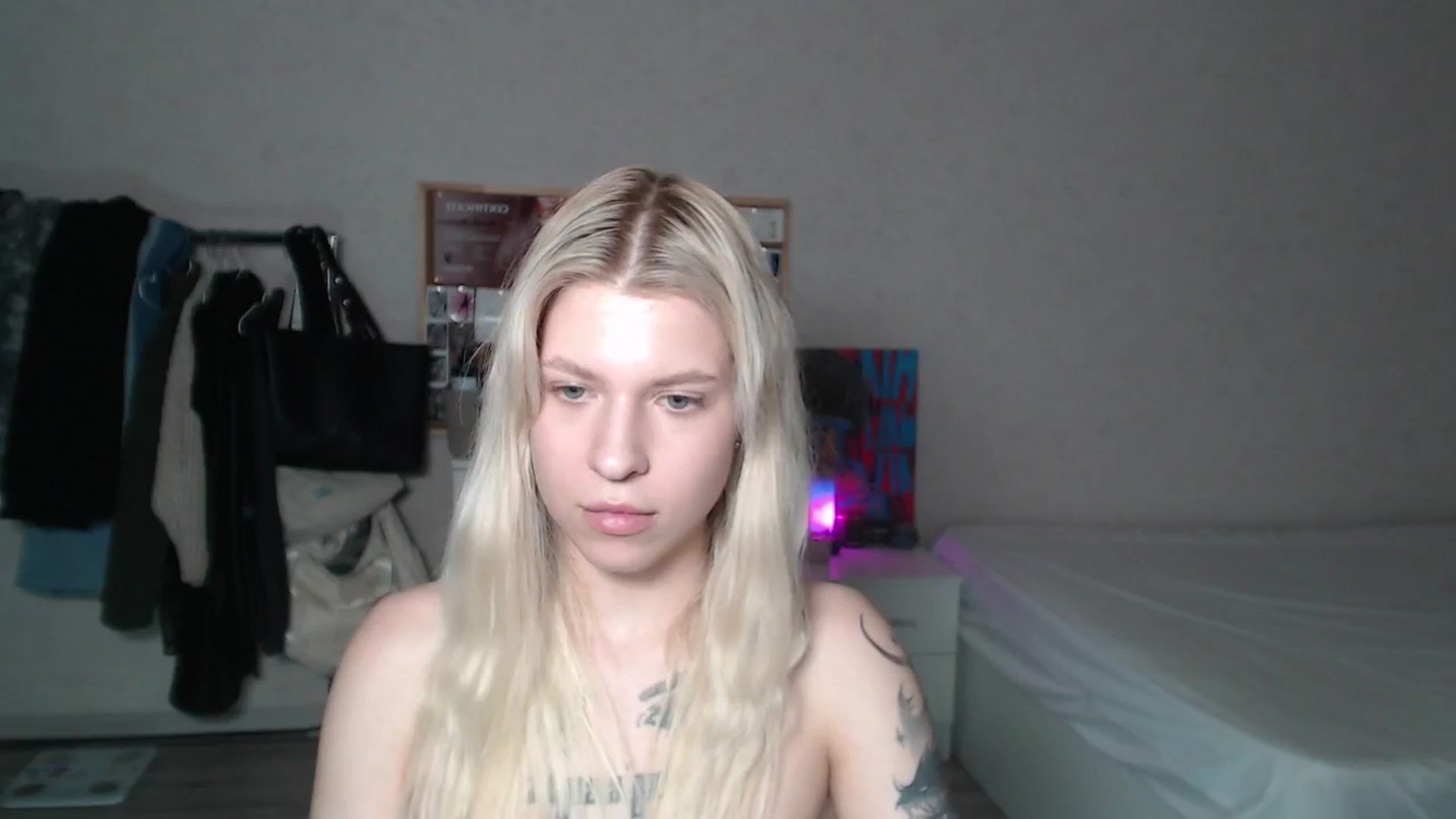 Gallery image thumbnail from Aidra__Foxxx's myfreecams stream on, 06/15/2024, 22:34 image 2 of 20