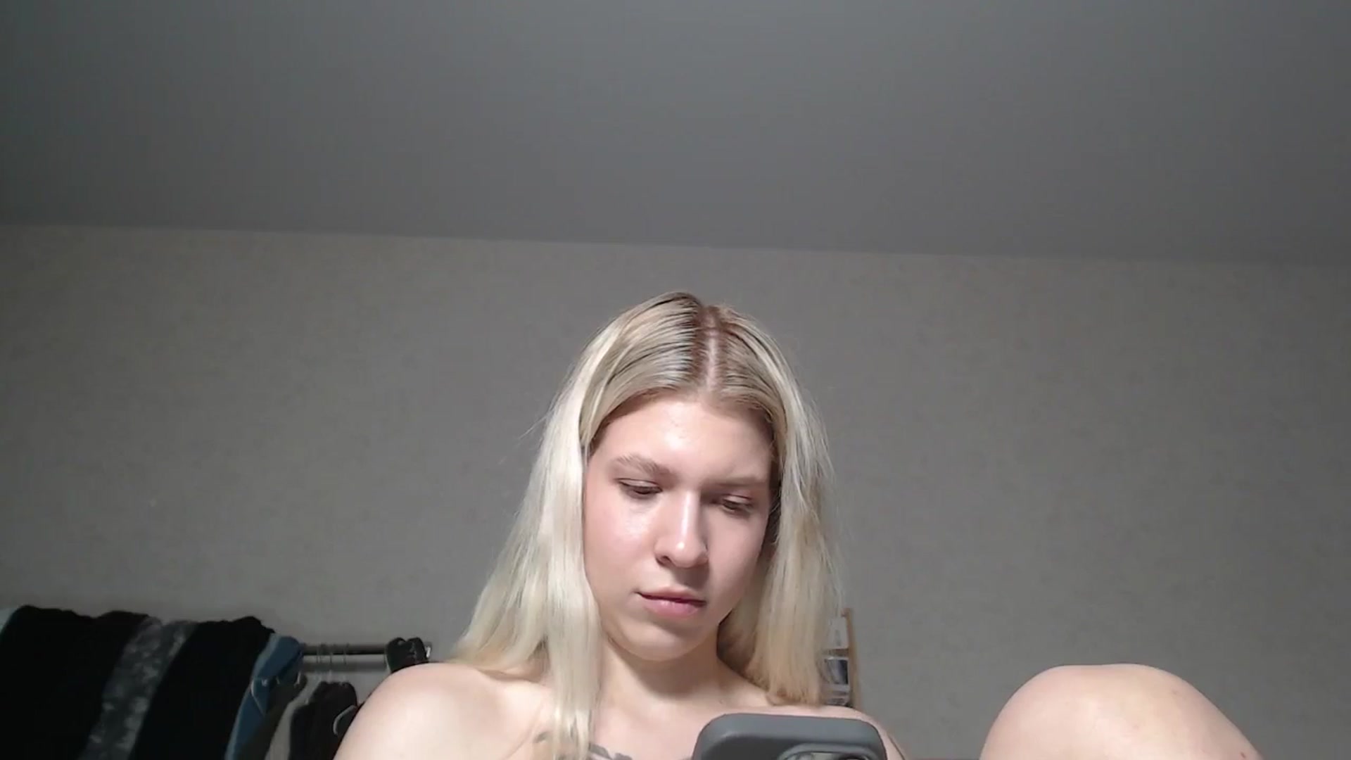 Gallery image thumbnail from Aidra__Foxxx's myfreecams stream on, 06/15/2024, 22:34 image 8 of 20