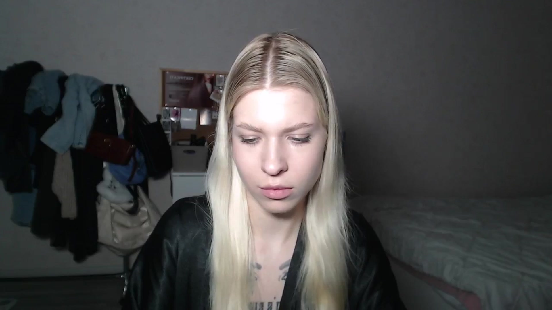 Gallery image thumbnail from Aidra__Foxxx's myfreecams stream on, 06/26/2024, 21:47 image 10 of 20