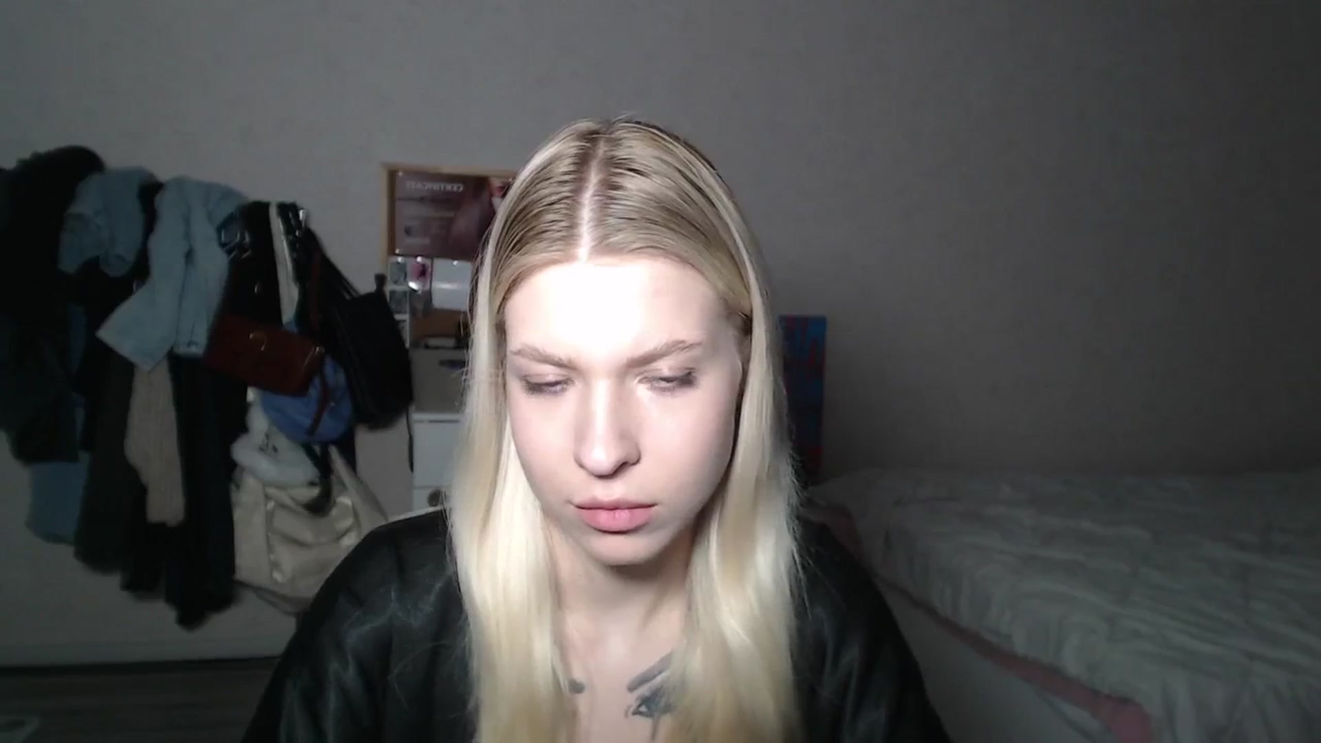 Gallery image thumbnail from Aidra__Foxxx's myfreecams stream on, 06/26/2024, 21:47 image 4 of 20