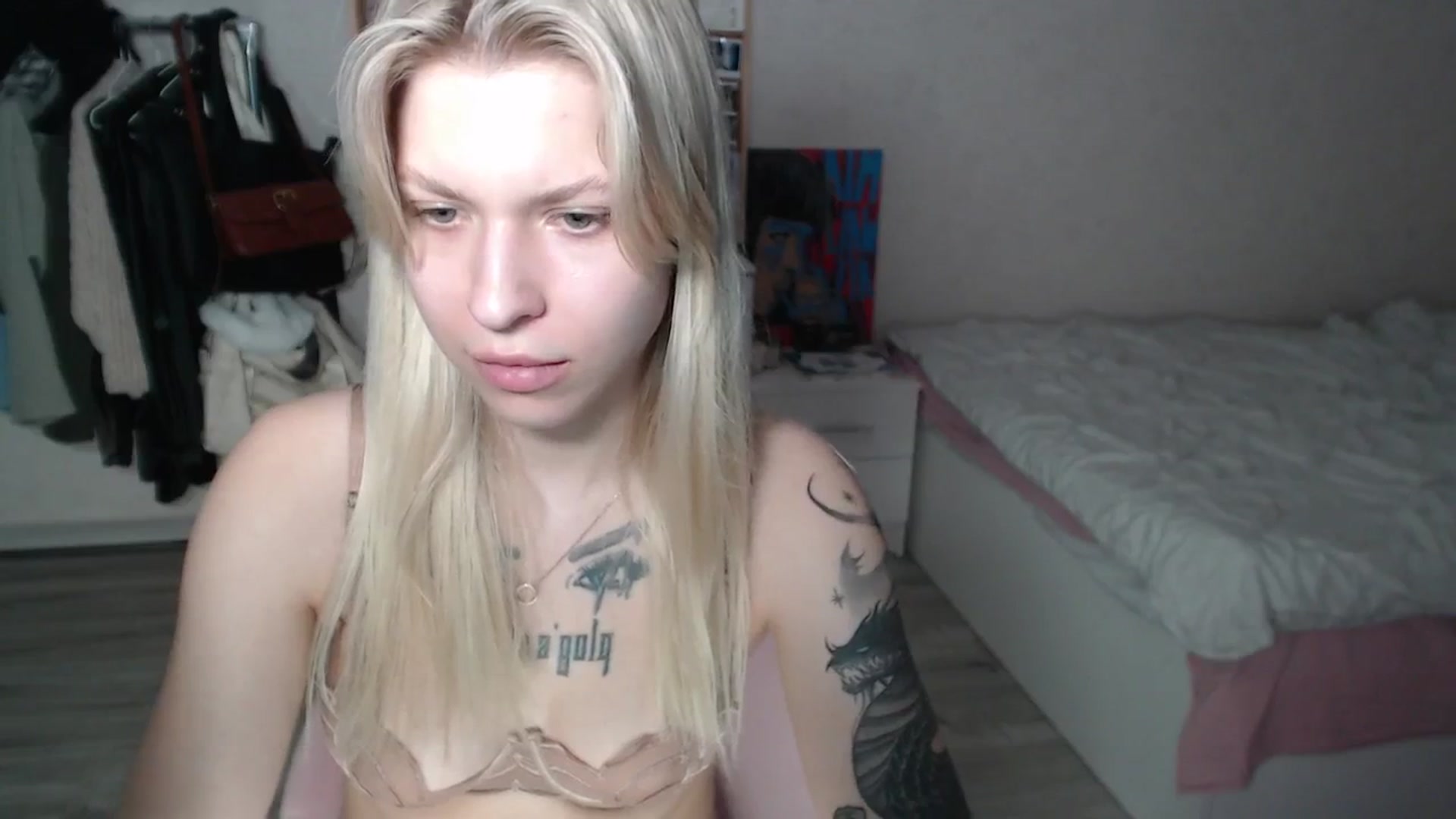 Gallery image thumbnail from Aidra__Foxxx's myfreecams stream on, 06/28/2024, 21:46 image 5 of 20