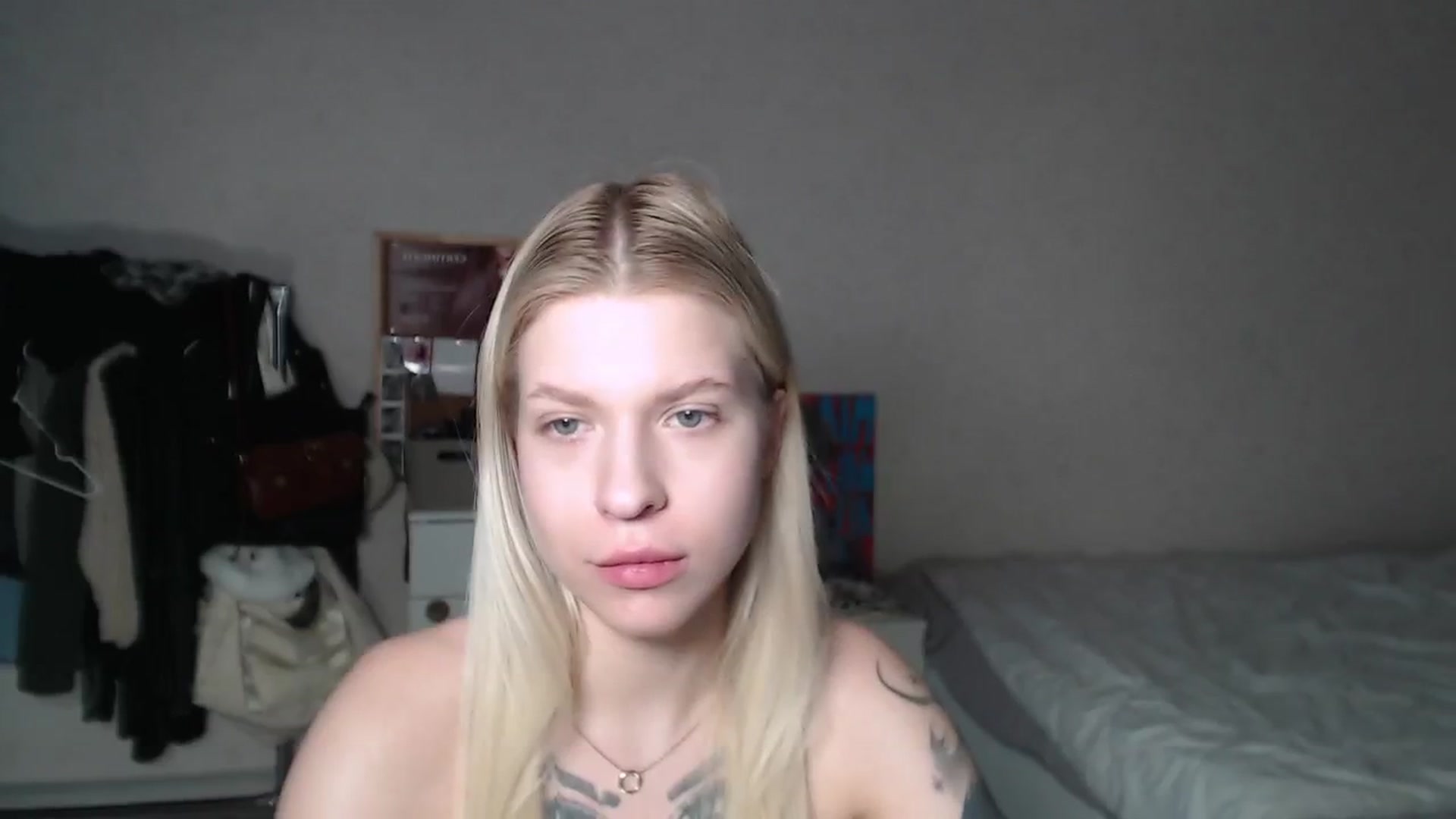 Gallery image thumbnail from Aidra__Foxxx's myfreecams stream on, 06/30/2024, 18:49 image 10 of 20
