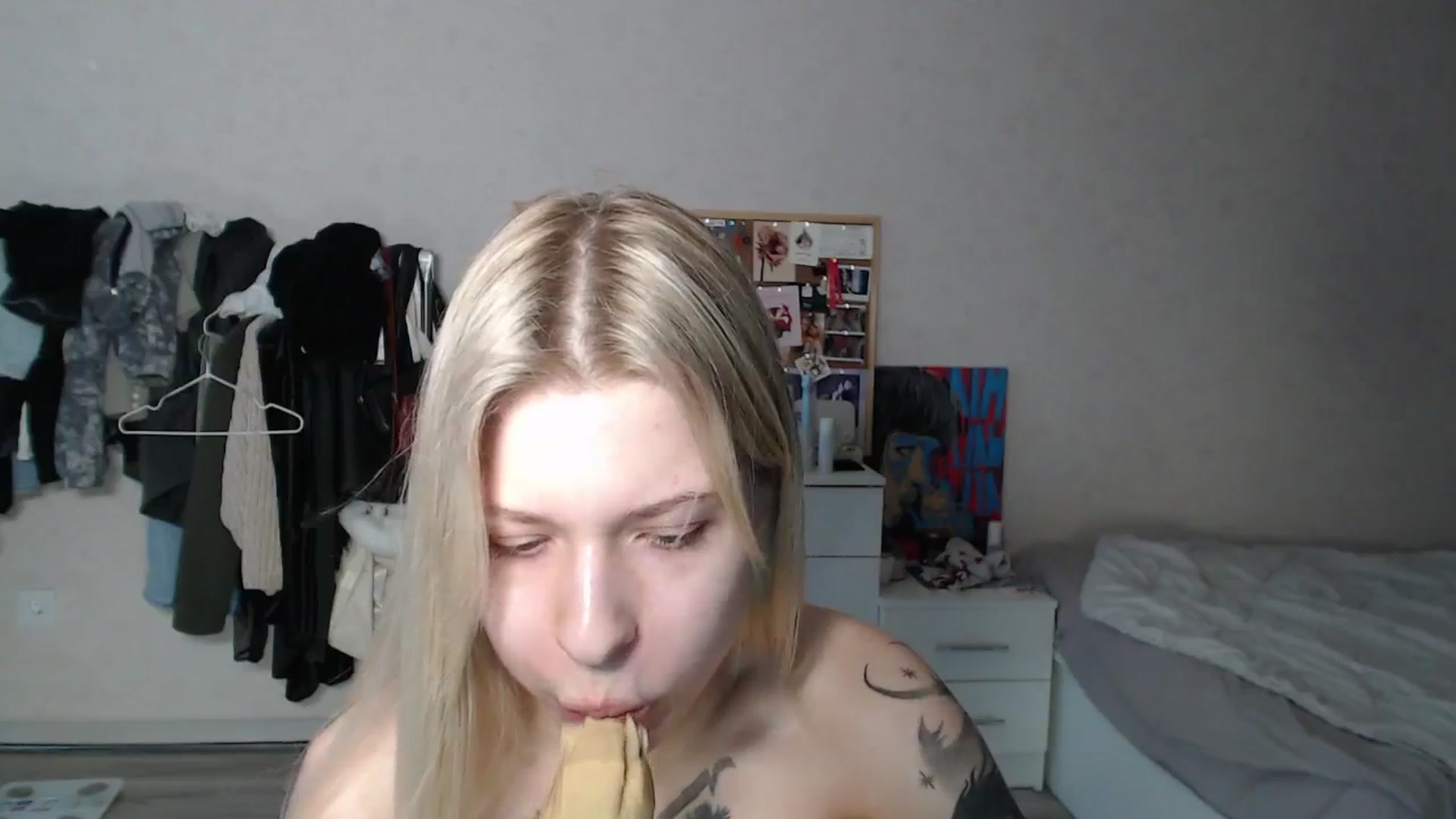 Gallery image thumbnail from Aidra__Foxxx's myfreecams stream on, 07/02/2024, 19:40 image 10 of 20