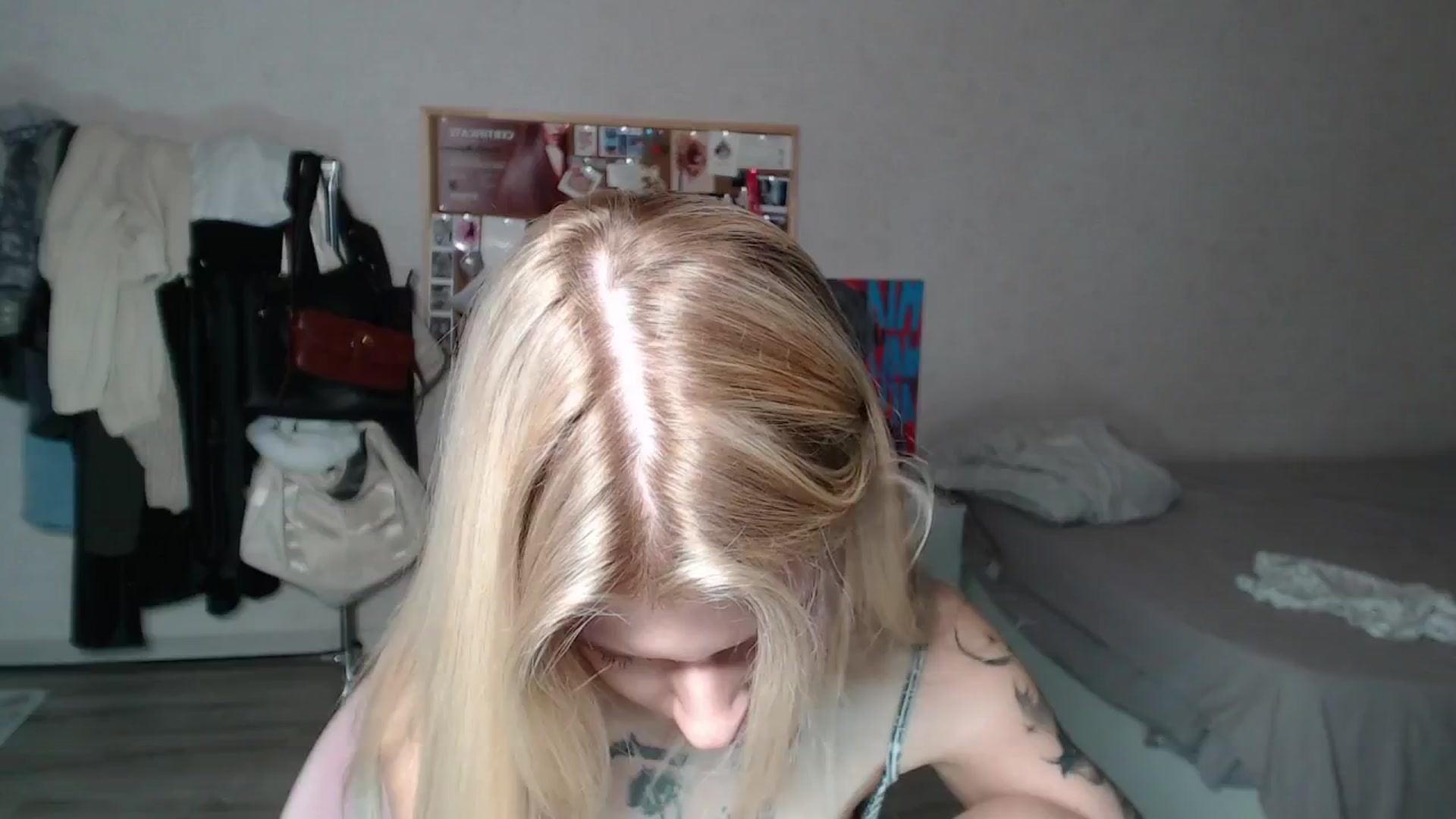 Gallery image thumbnail from Aidra__Foxxx's myfreecams stream on, 07/03/2024, 19:42 image 8 of 20