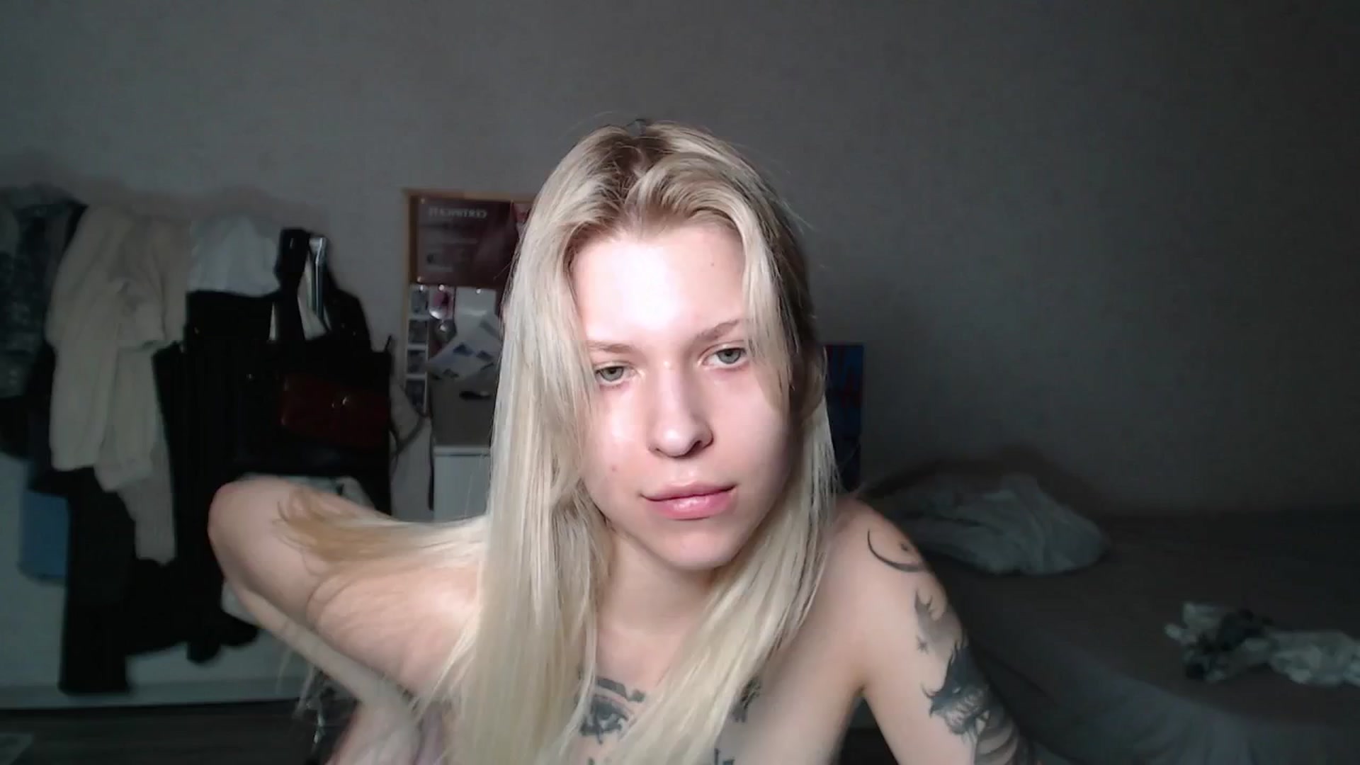 Gallery image thumbnail from Aidra__Foxxx's myfreecams stream on, 07/03/2024, 19:42 image 18 of 20