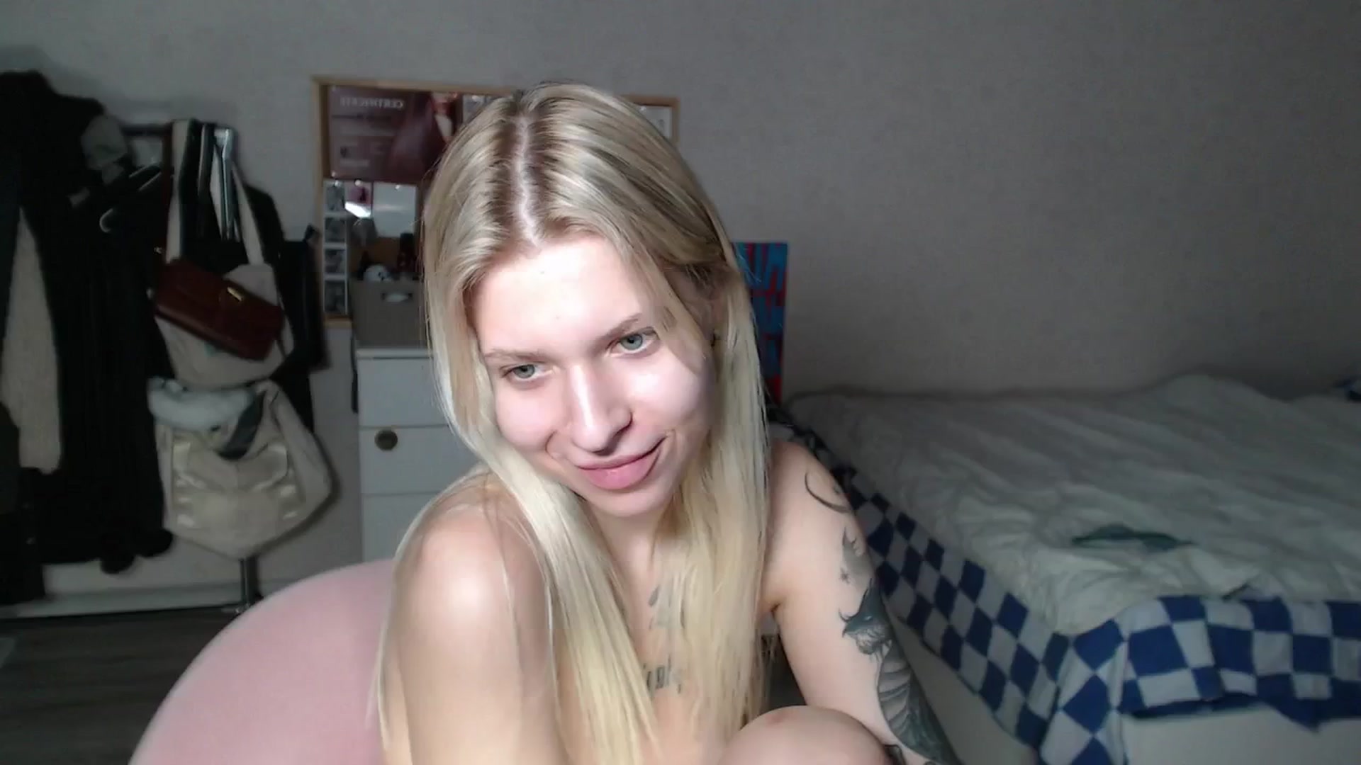 Gallery image thumbnail from Aidra__Foxxx's myfreecams stream on, 07/09/2024, 22:50 image 18 of 20