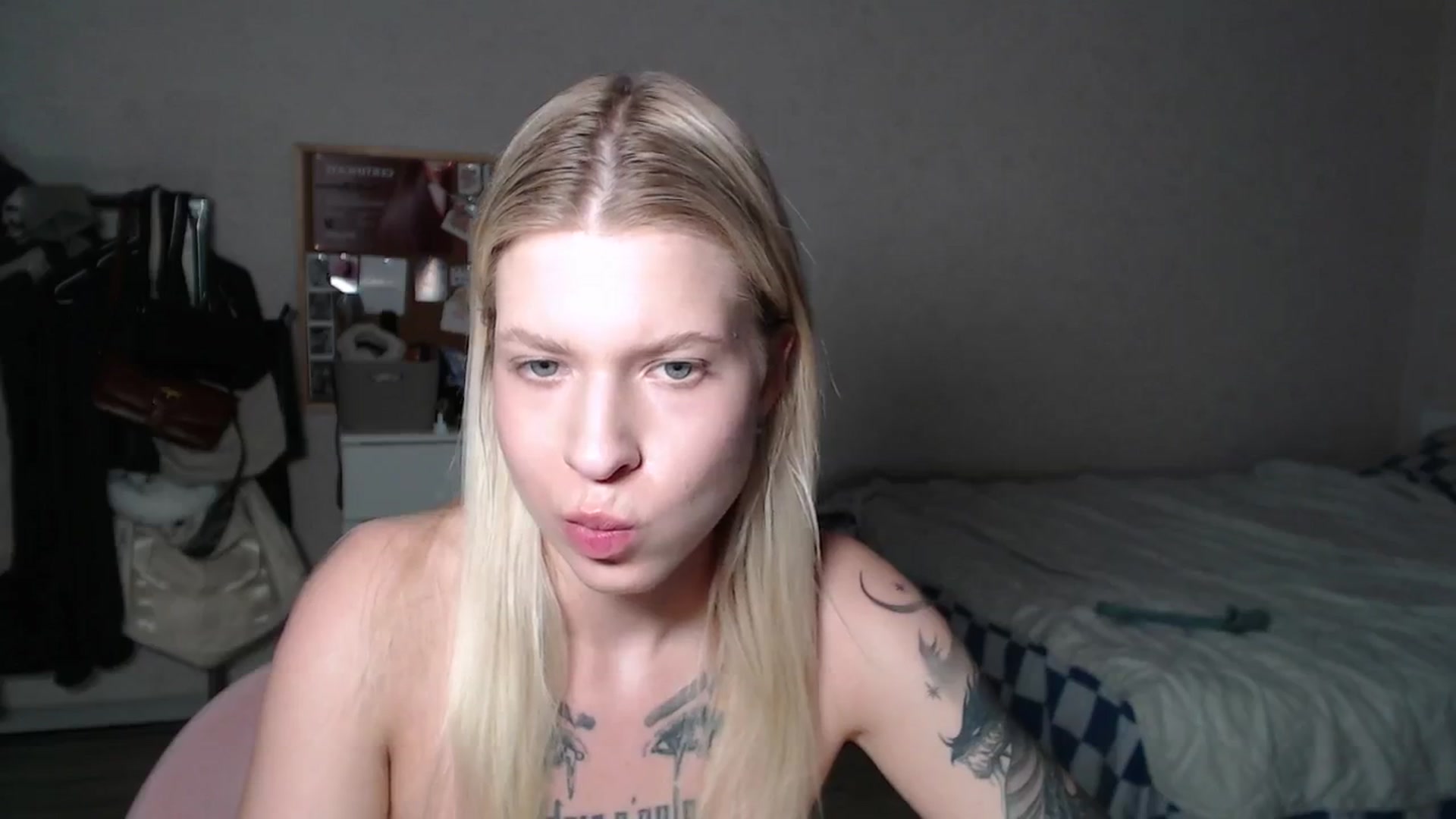 Gallery image thumbnail from Aidra__Foxxx's myfreecams stream on, 07/10/2024, 19:24 image 20 of 20