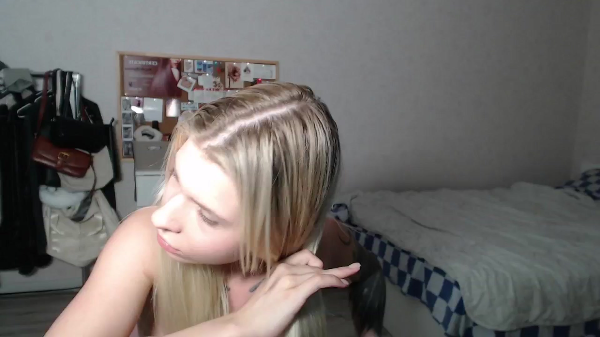 Gallery image thumbnail from Aidra__Foxxx's myfreecams stream on, 07/10/2024, 19:24 image 1 of 20