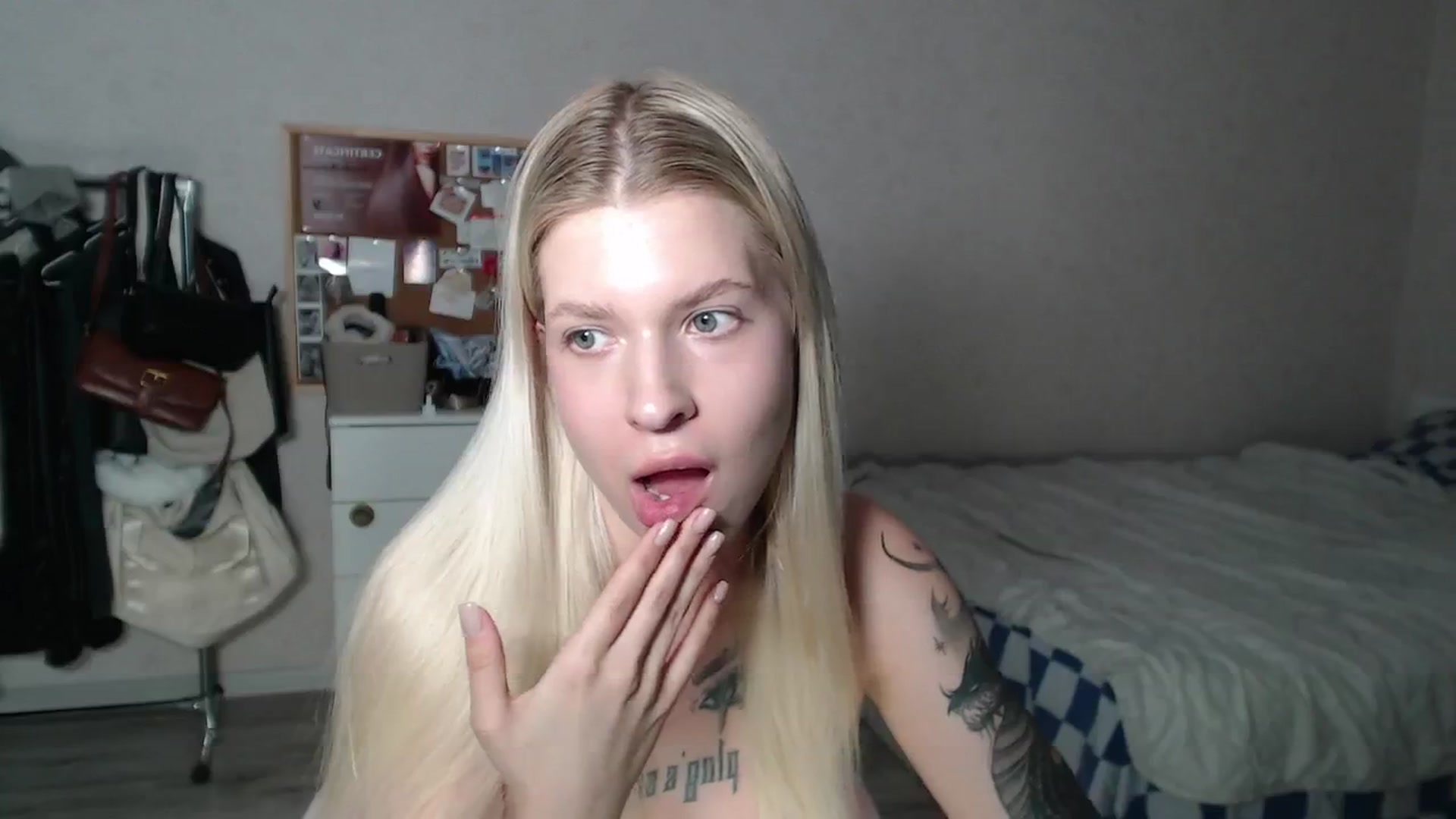 Gallery image thumbnail from Aidra__Foxxx's myfreecams stream on, 07/10/2024, 19:24 image 3 of 20