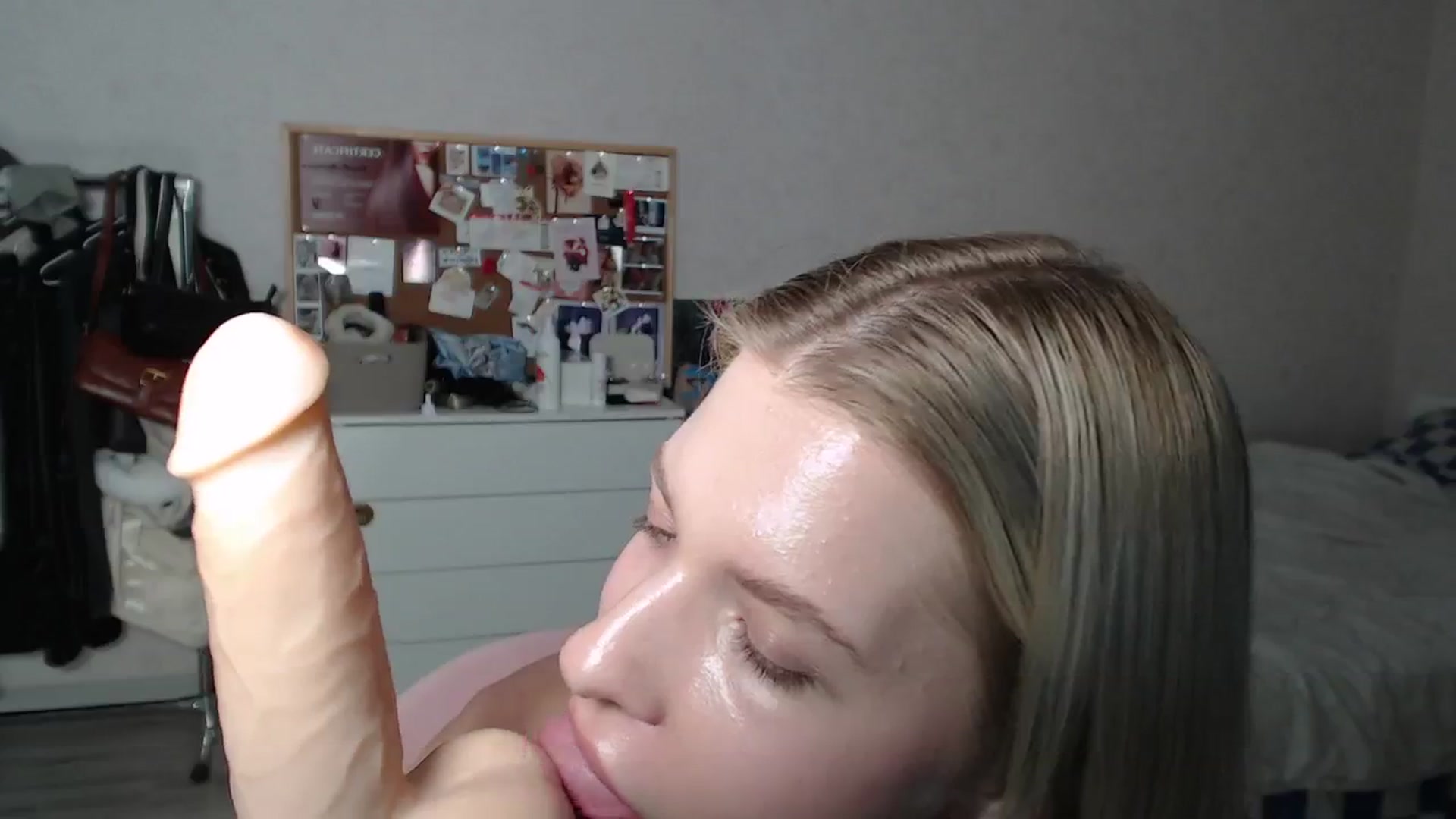 Gallery image thumbnail from Aidra__Foxxx's myfreecams stream on, 07/10/2024, 19:24 image 7 of 20