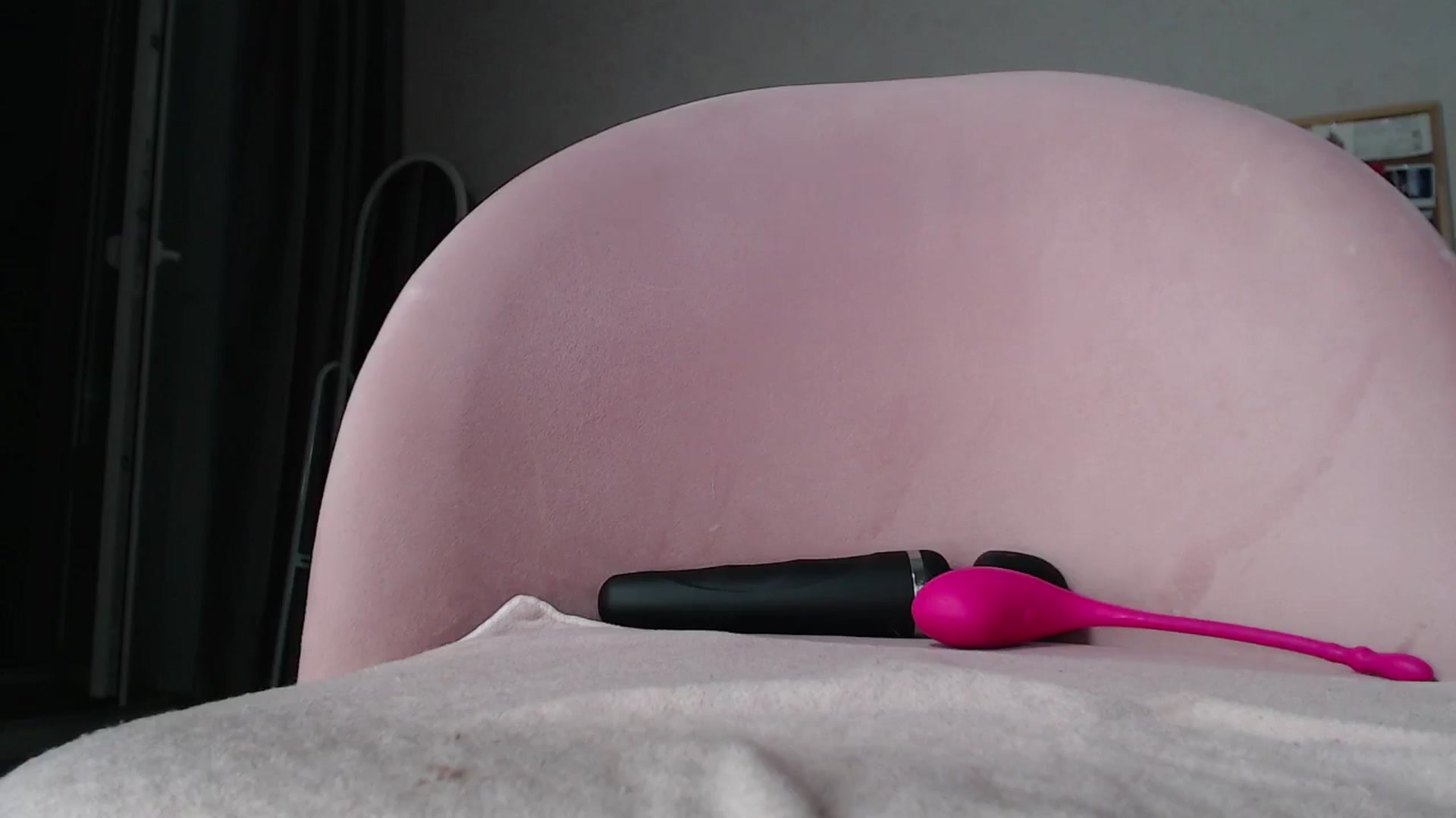 Gallery image thumbnail from Aidra__Foxxx's myfreecams stream on, 07/10/2024, 21:43 image 20 of 20