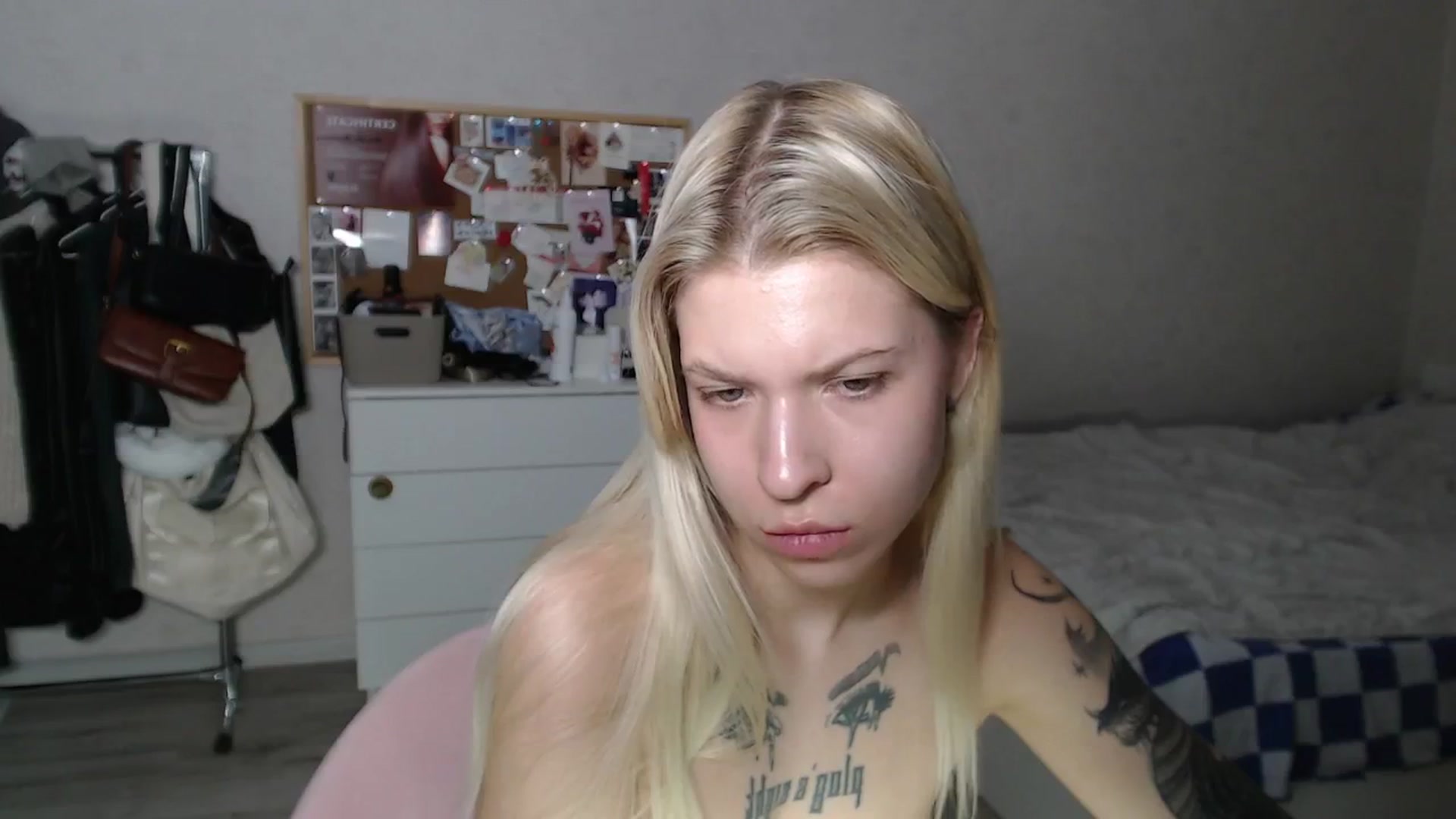 Gallery image thumbnail from Aidra__Foxxx's myfreecams stream on, 07/11/2024, 22:20 image 20 of 20