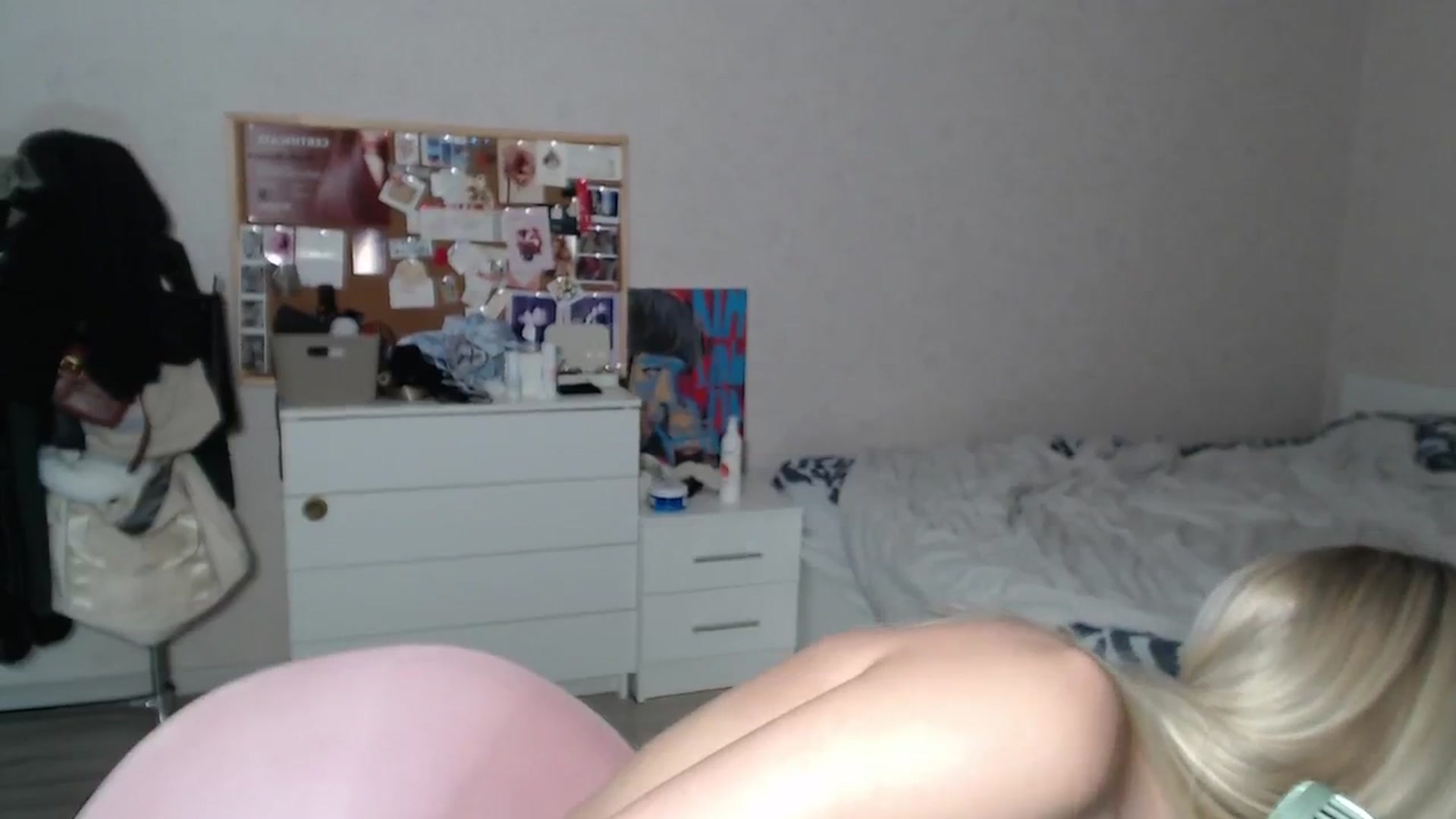 Gallery image thumbnail from Aidra__Foxxx's myfreecams stream on, 07/14/2024, 19:41 image 7 of 20