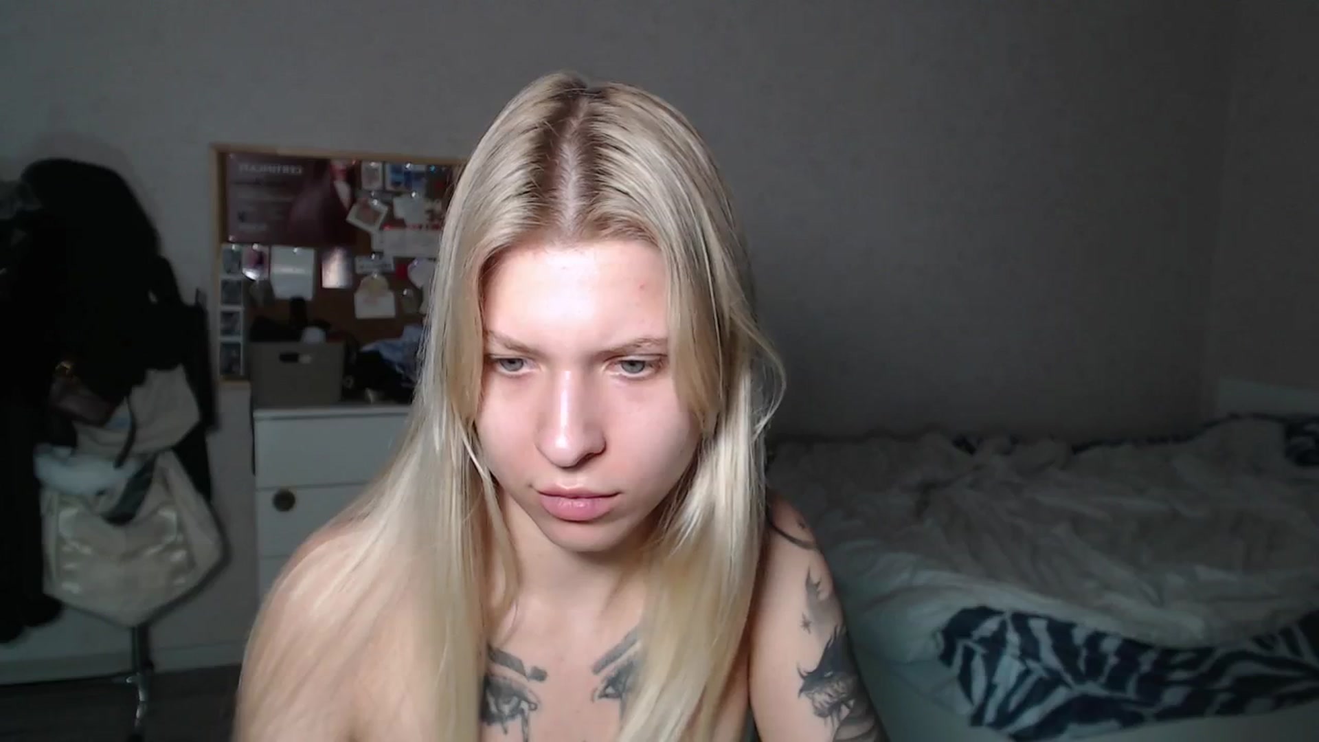 Gallery image thumbnail from Aidra__Foxxx's myfreecams stream on, 07/14/2024, 19:41 image 19 of 20