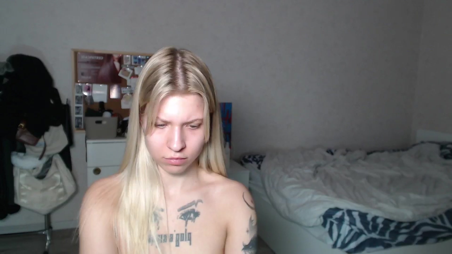 Gallery image thumbnail from Aidra__Foxxx's myfreecams stream on, 07/14/2024, 19:41 image 10 of 20
